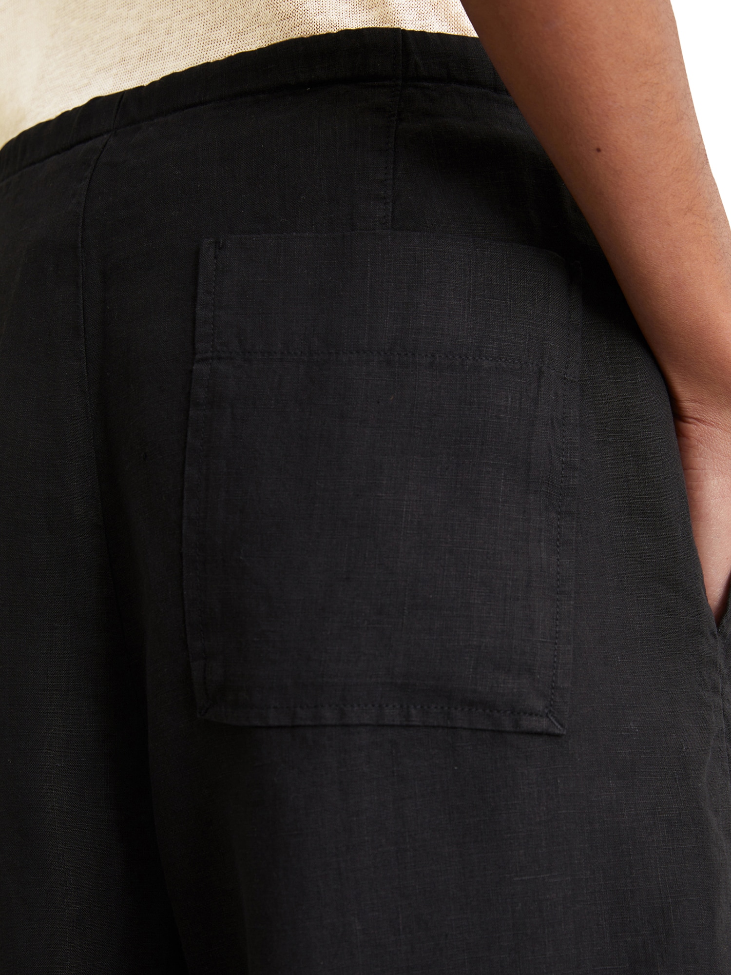 Thumbnail - Hose