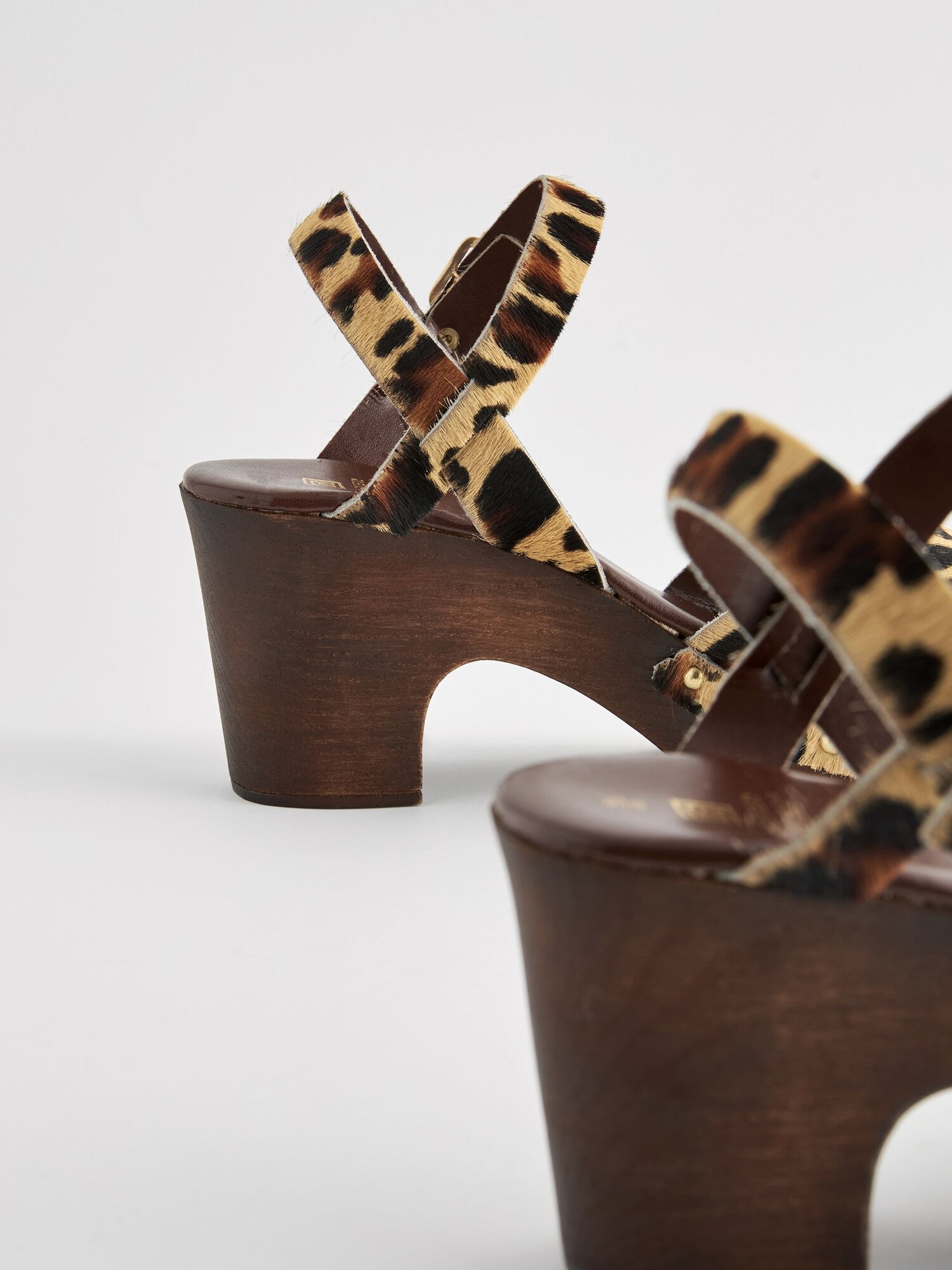 Thumbnail - Next Sandale