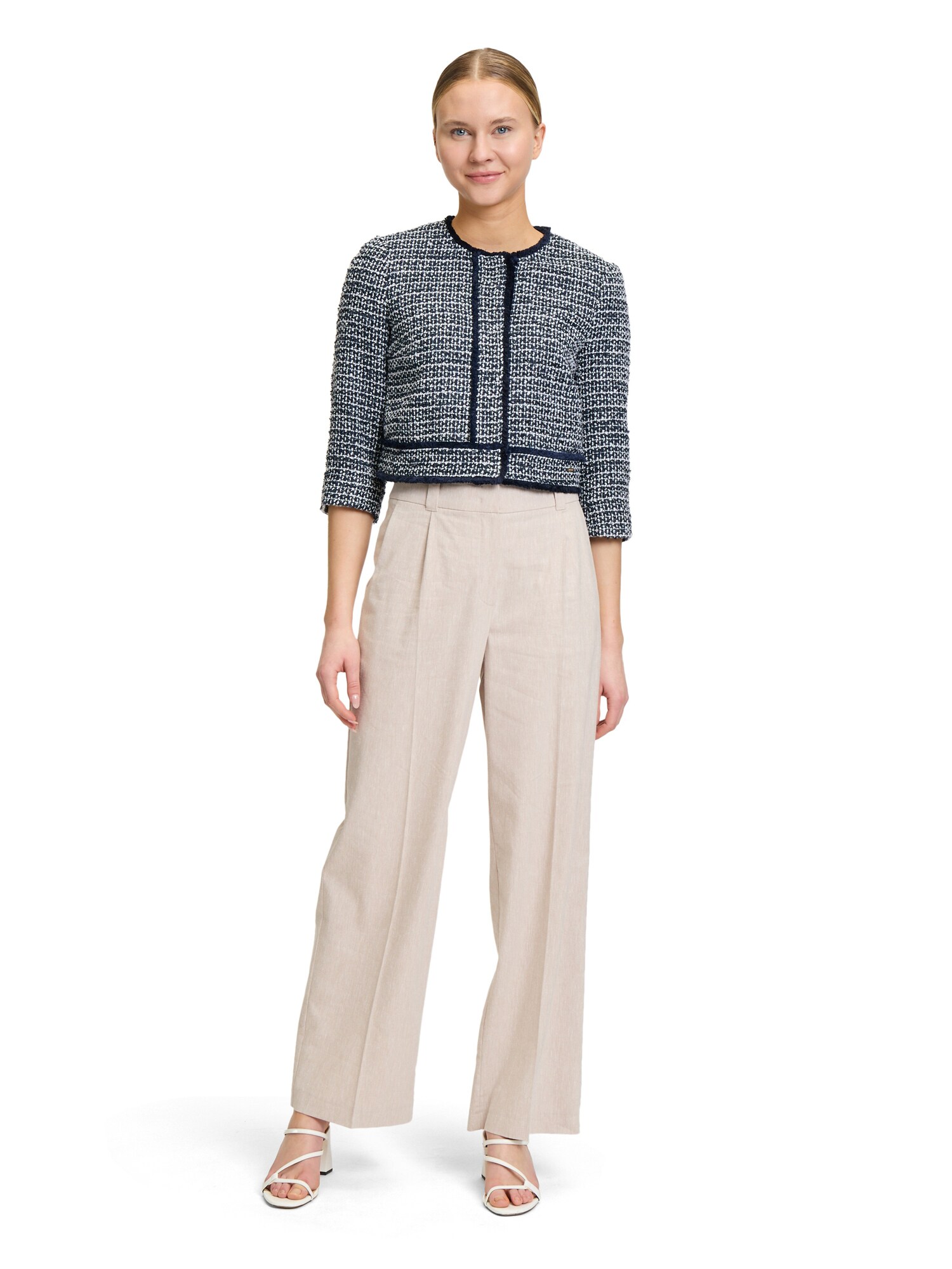 Thumbnail - Betty & Co Bolero