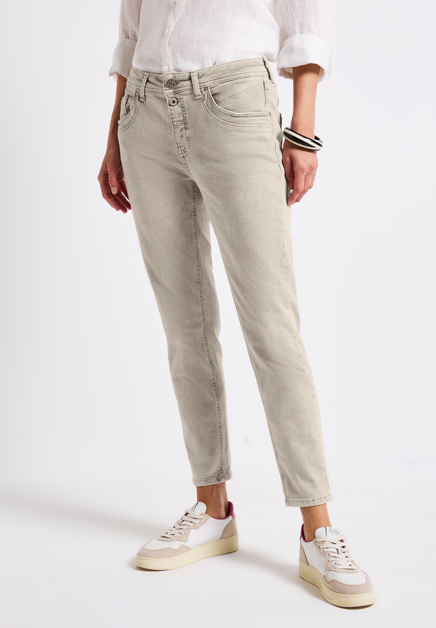 Thumbnail - Jeans