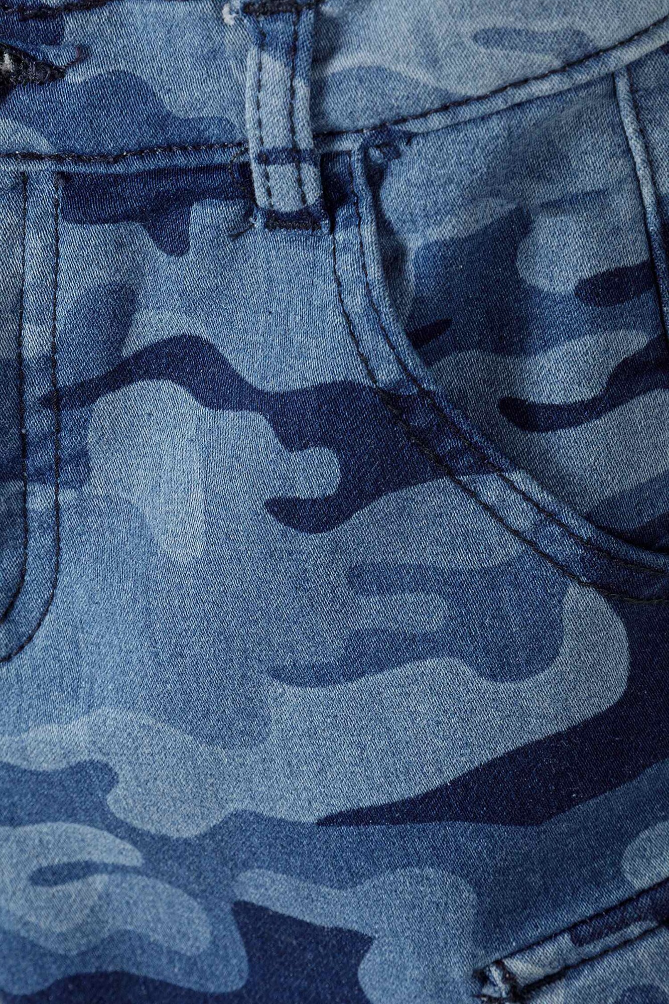 Thumbnail - Hose