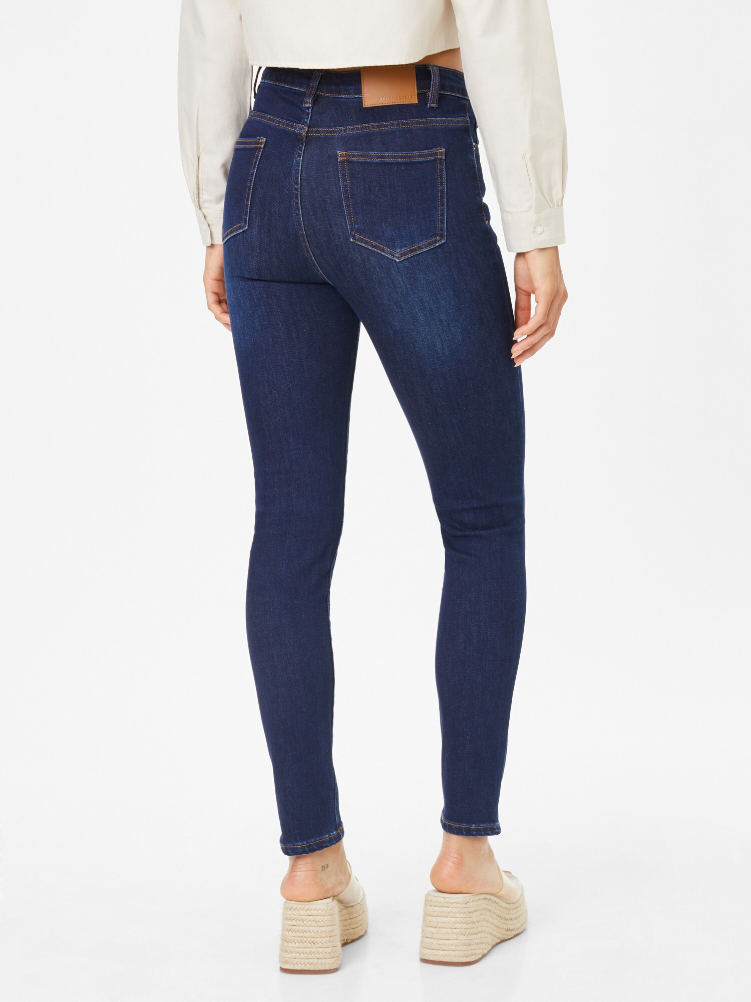 Thumbnail - Jeans