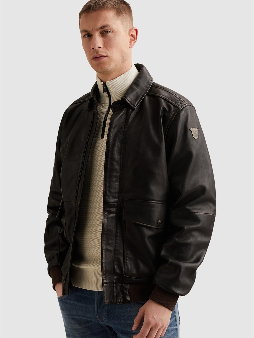 Övergångsjacka 'Authentic A-2 jacket'