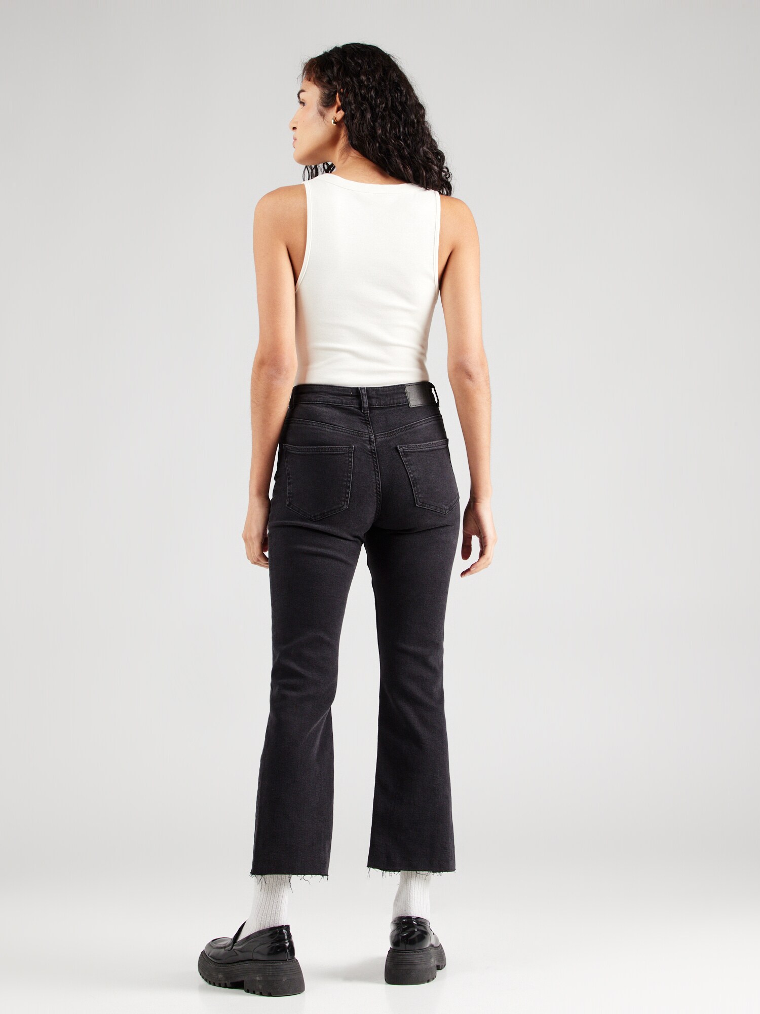 Thumbnail - Jeans