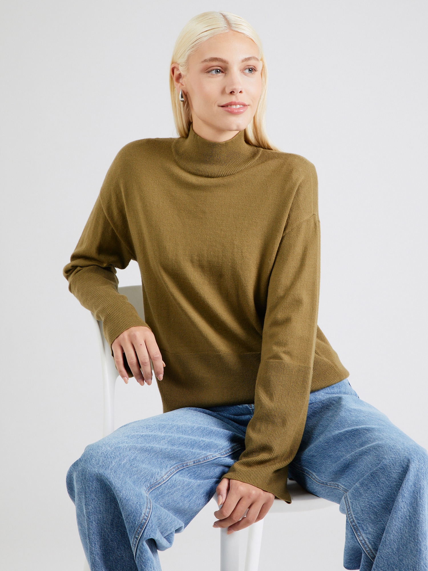 VERO MODA Pulóver 'VMHAPPINESS'  olíva termék 2. képe
