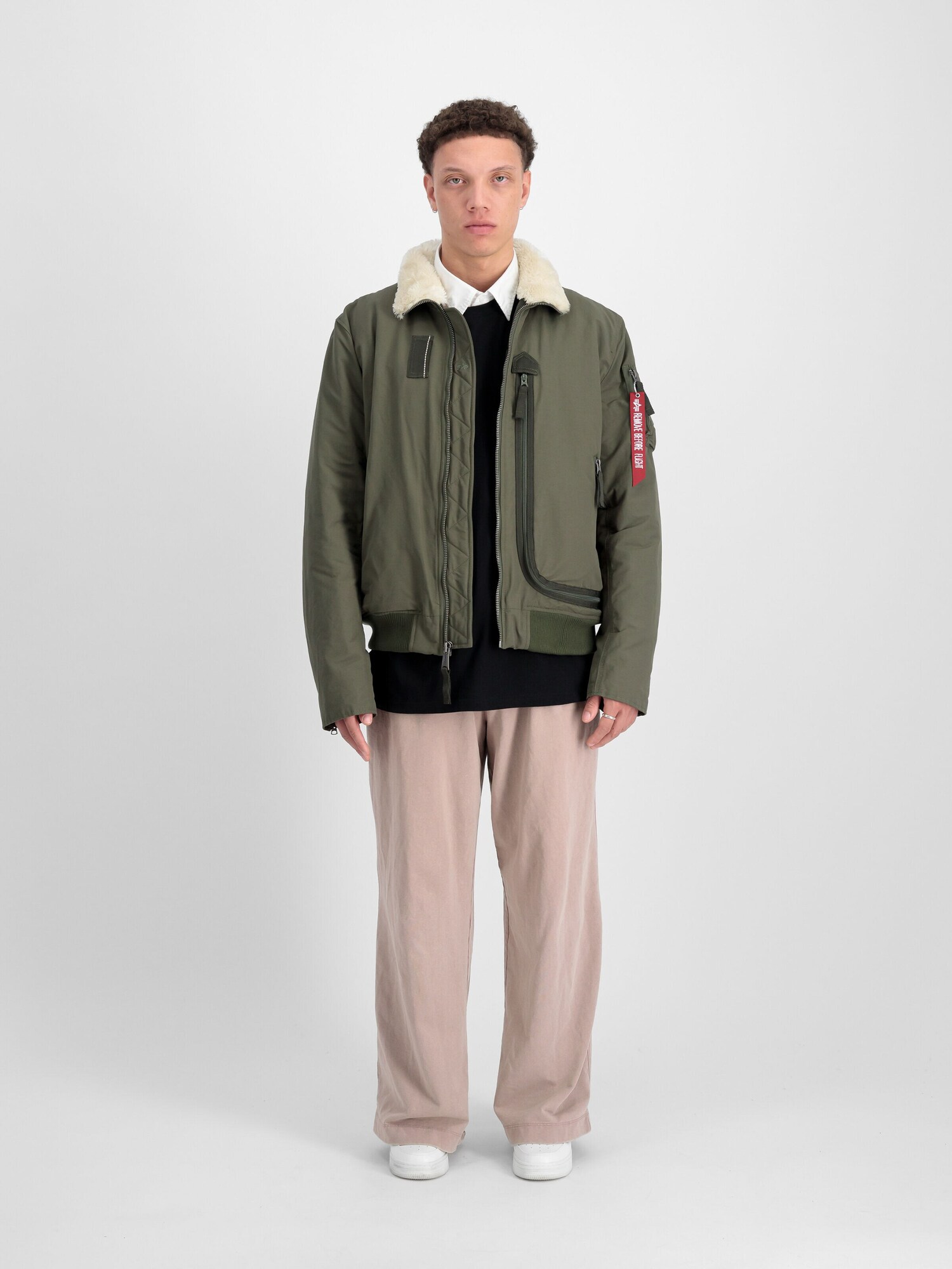 ALPHA INDUSTRIES Chaqueta de entretiempo crema / oliva / negro – imagen 5