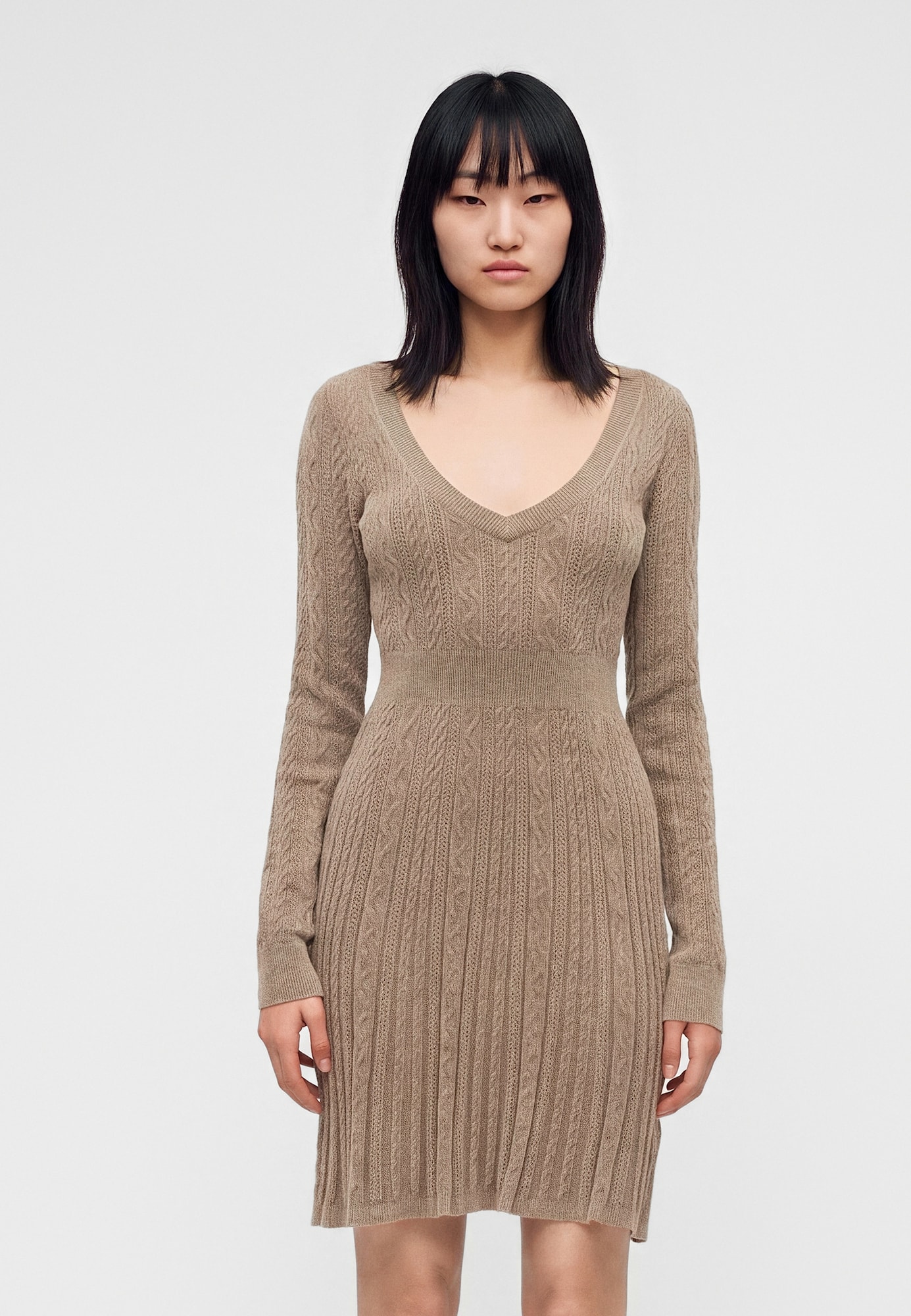 GUESS Vestido de punto 'Joanna'  beige oscuro – imagen 2