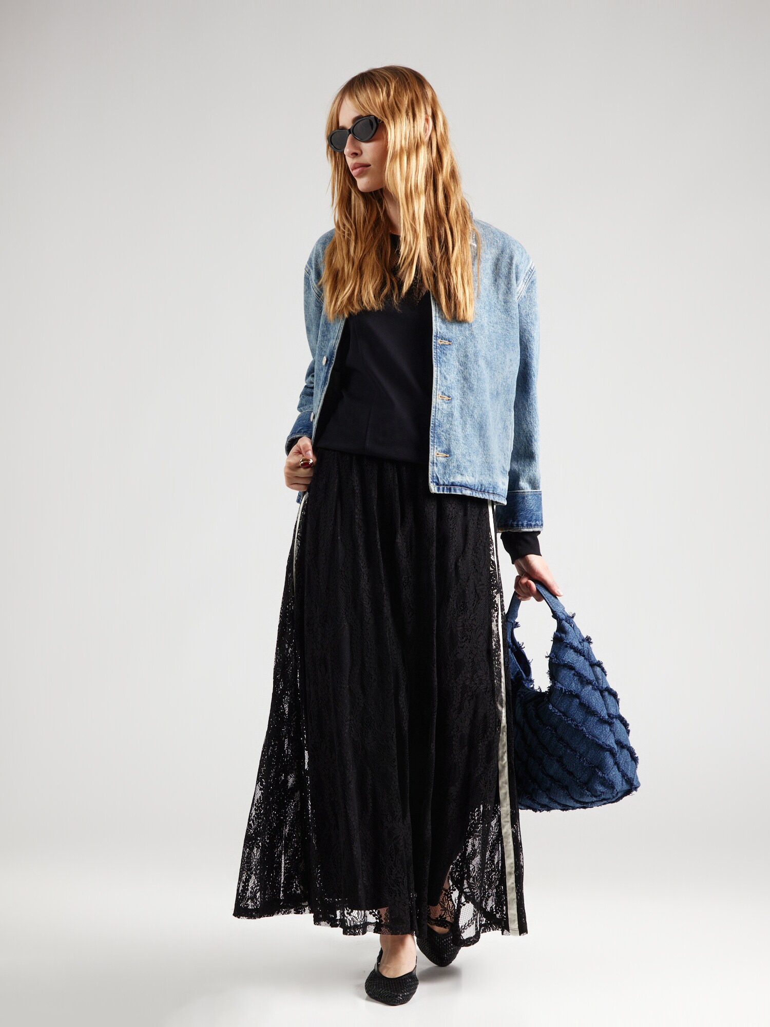 Thumbnail - Liu Jo Rock