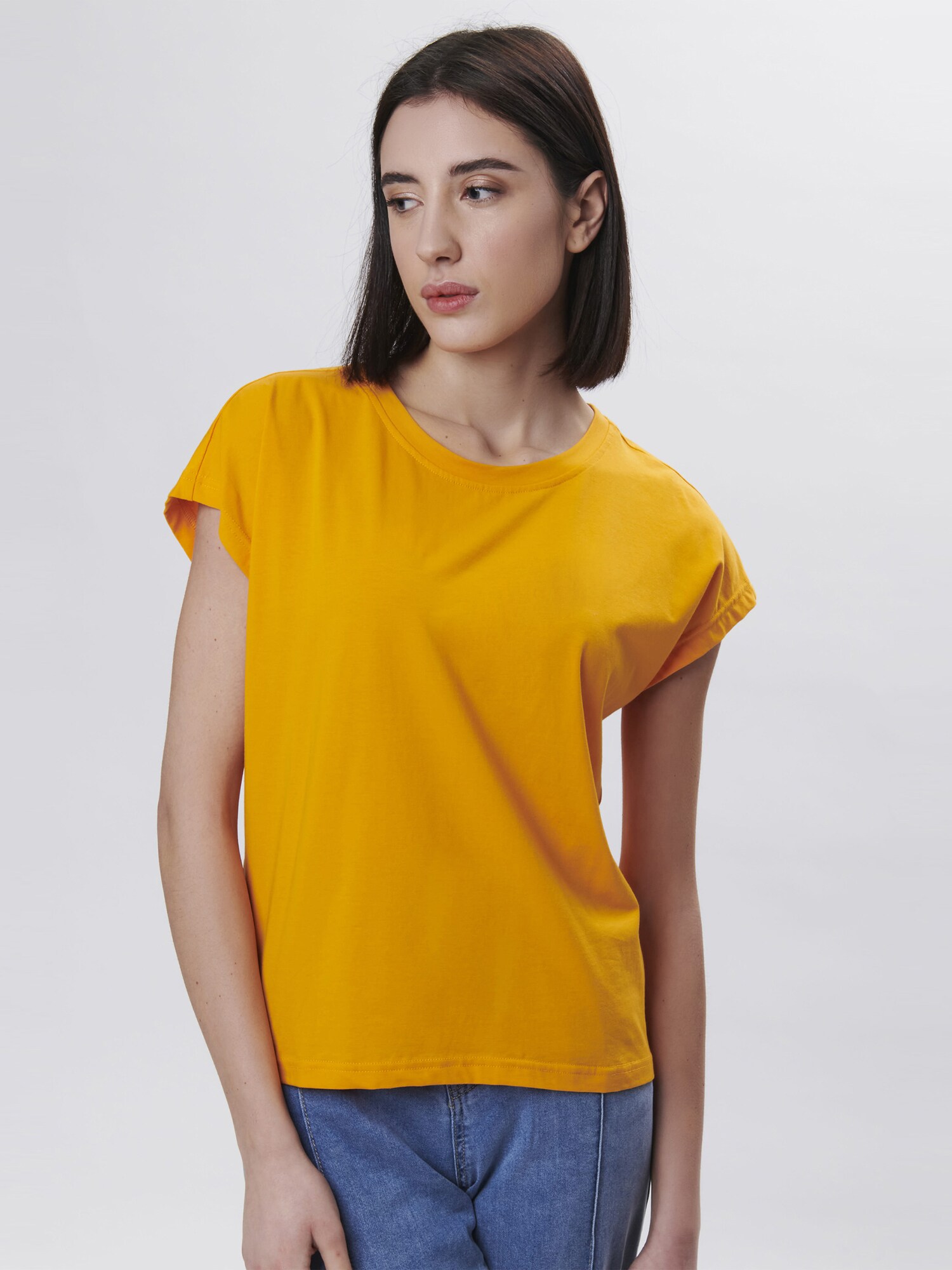 Thumbnail - Shirt