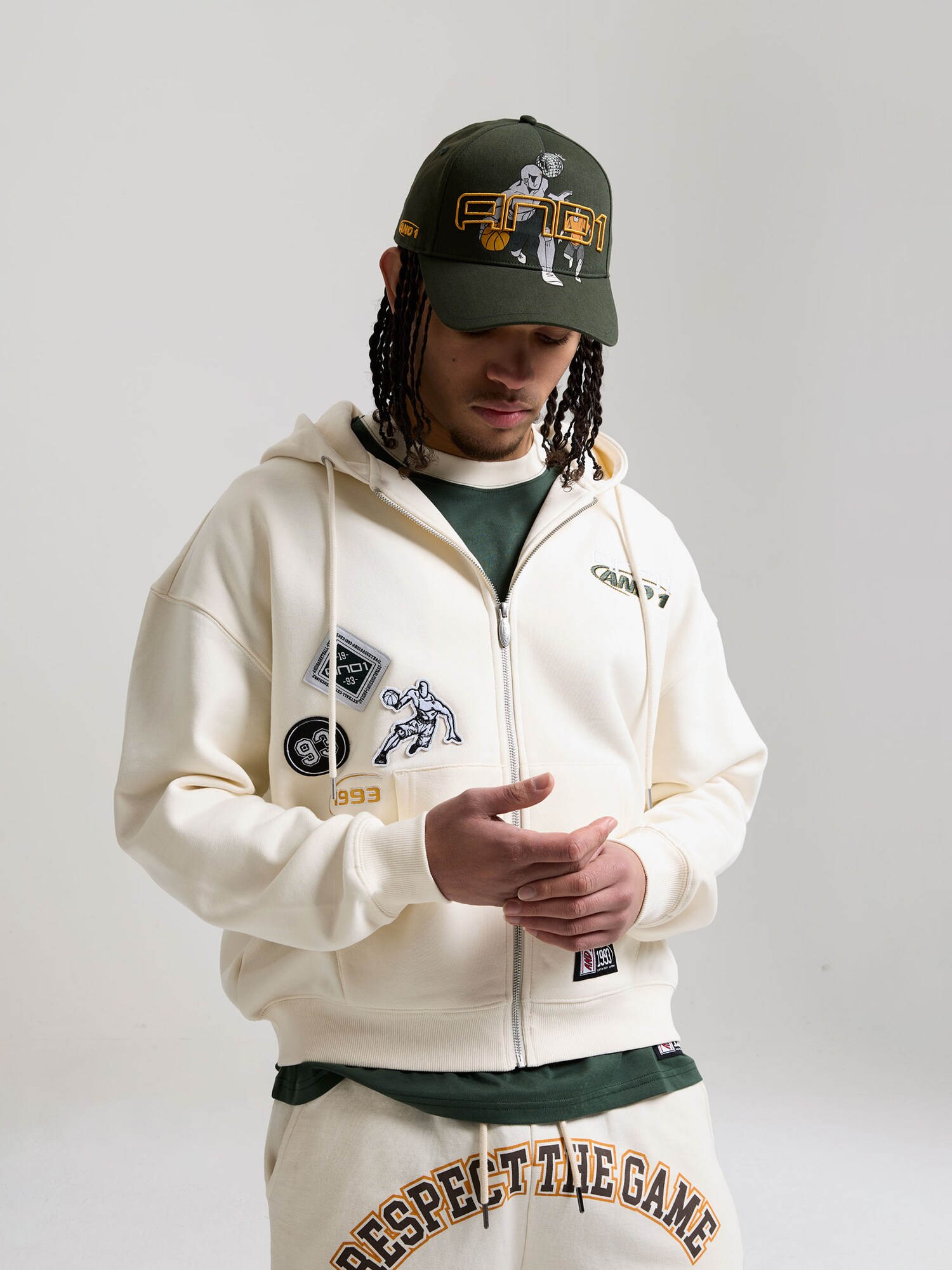 AND1 Sudadera con cremallera 'Respect The Game'  ecru / amarillo / negro / blanco – imagen 4