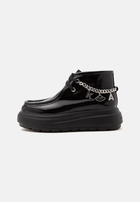 Karl Lagerfeld Botines con cordones 'KATYA'  negro