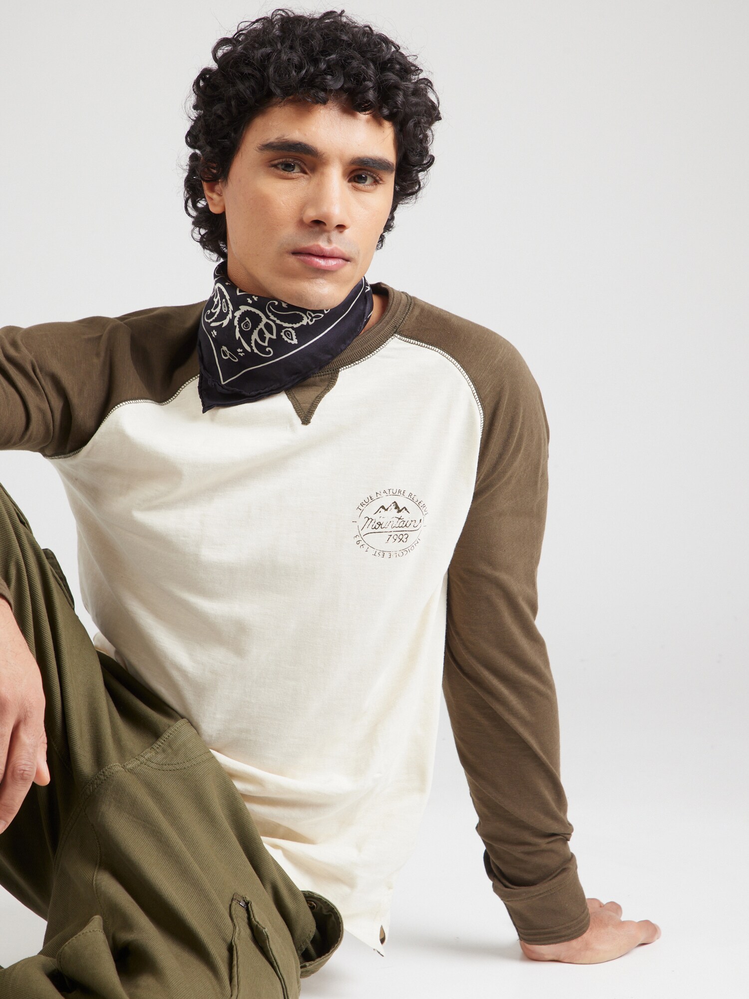 INDICODE JEANS Tričko 'Canton' olivová / biela (obrázok 5)