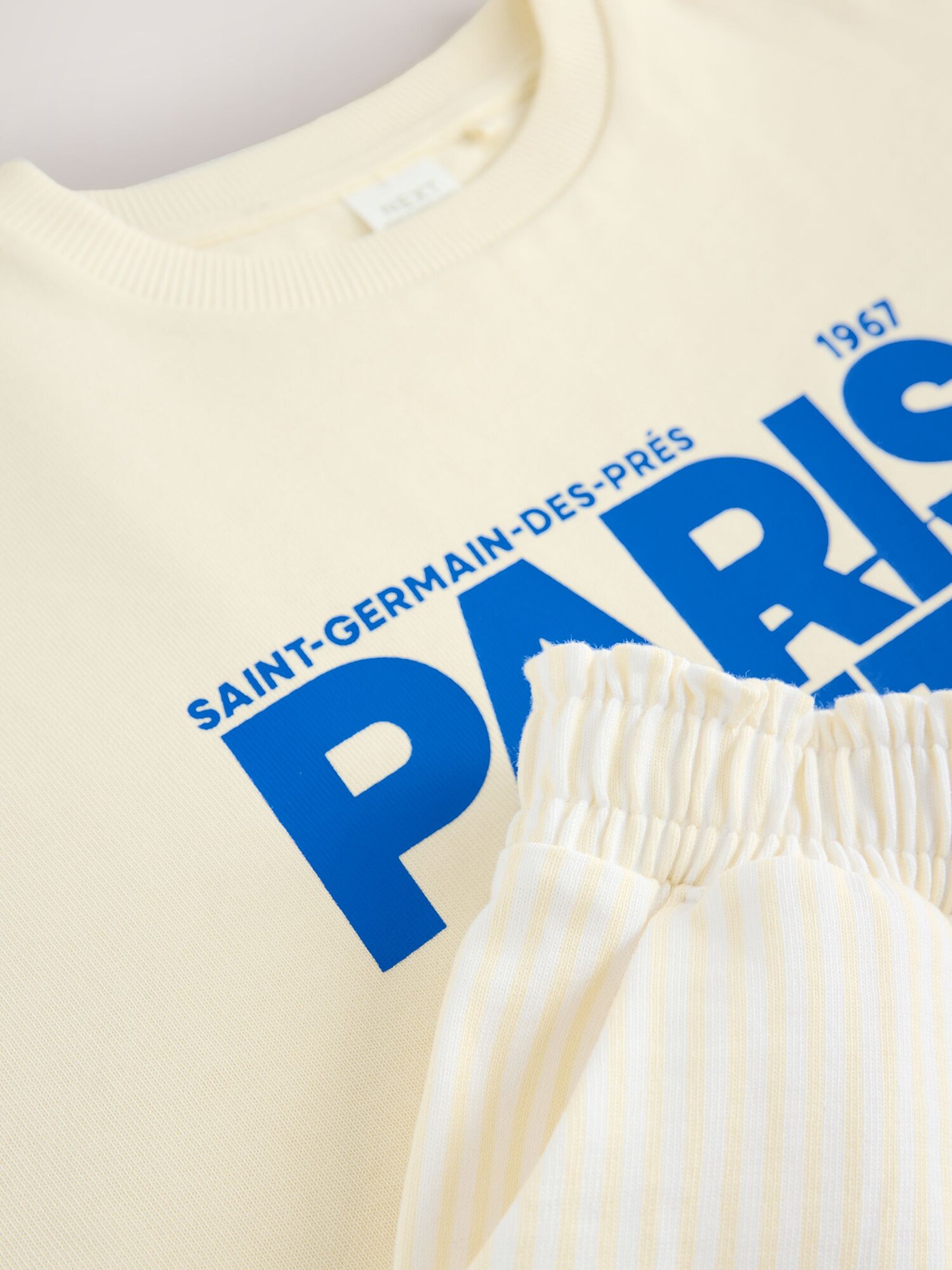 Thumbnail - Next T-Shirt und Shorts Set