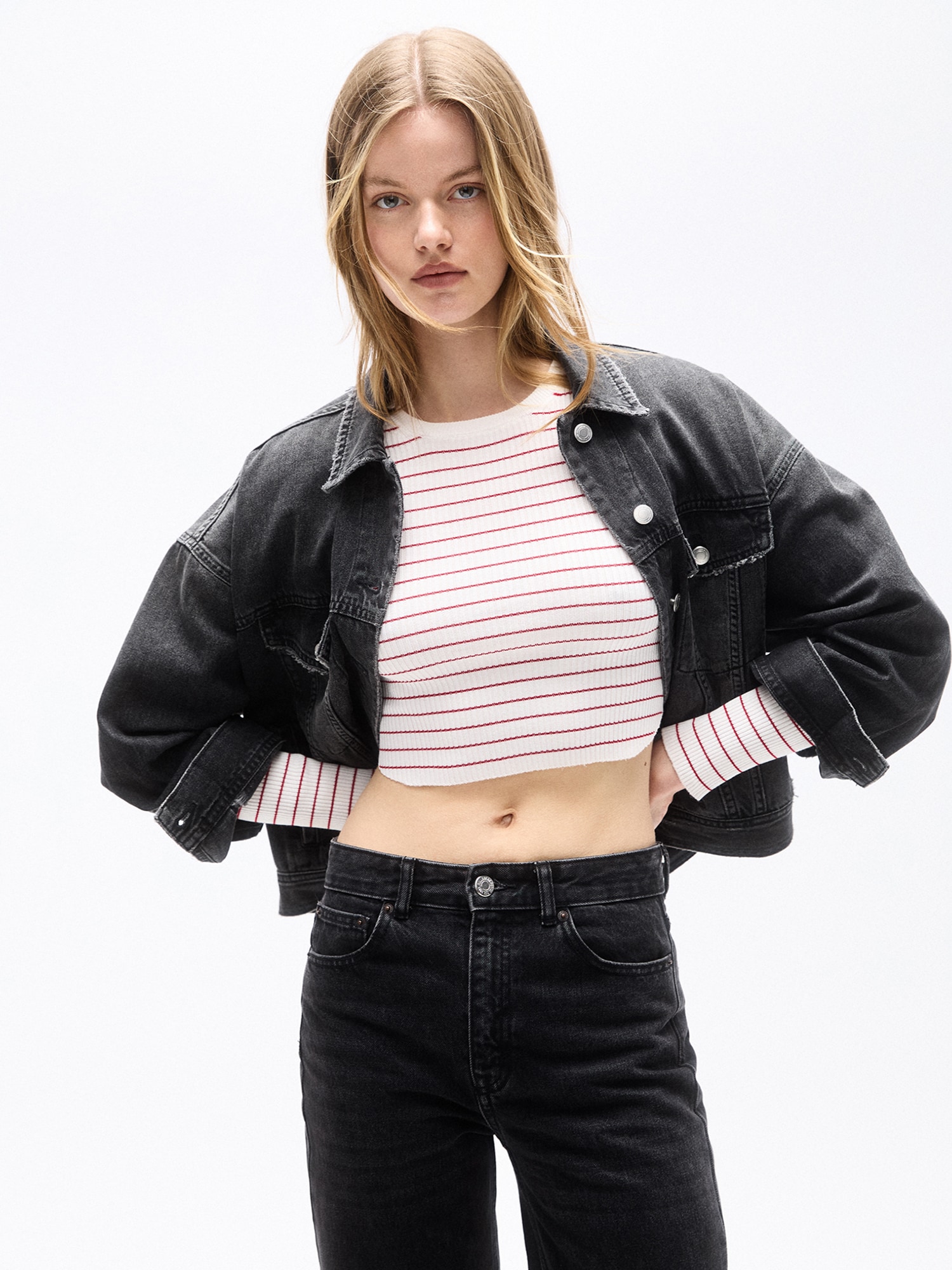 Pull&Bear Pulóver  kárminvörös / fehér termék 2. képe