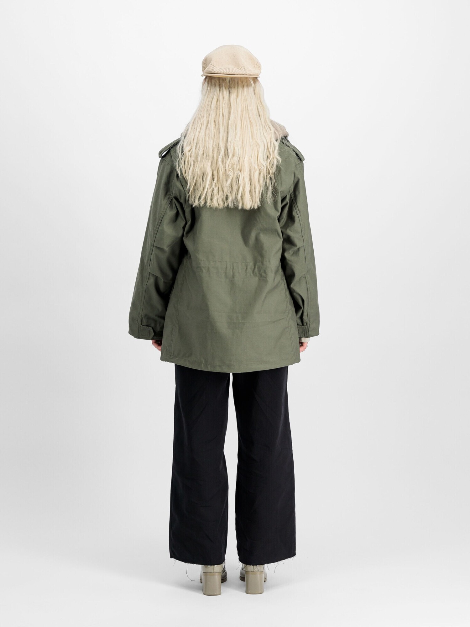 ALPHA INDUSTRIES Prechodná bunda olivová (obrázok 5)