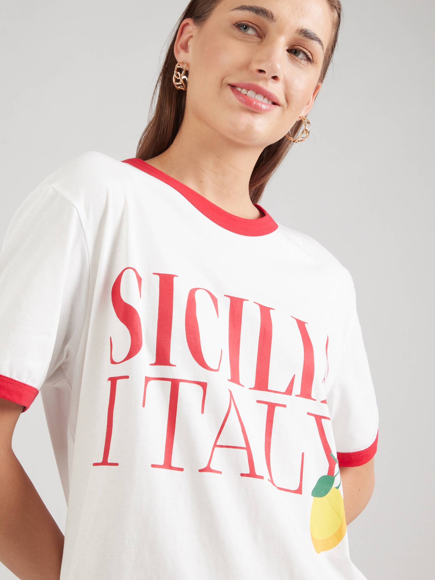 Thumbnail - STUDIO SELECT T-Shirt Zoe