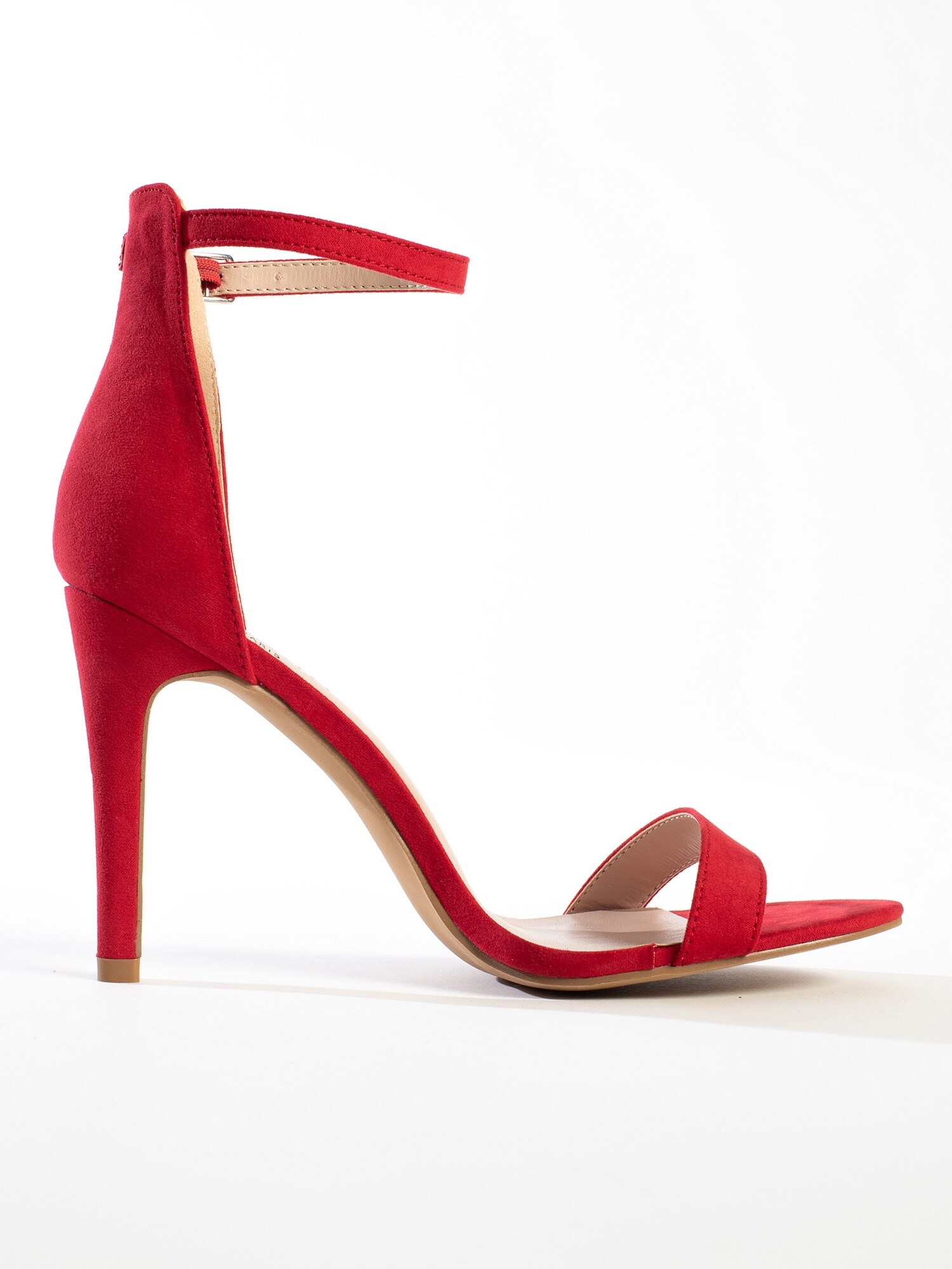 Thumbnail - Celena Riemensandale Cella