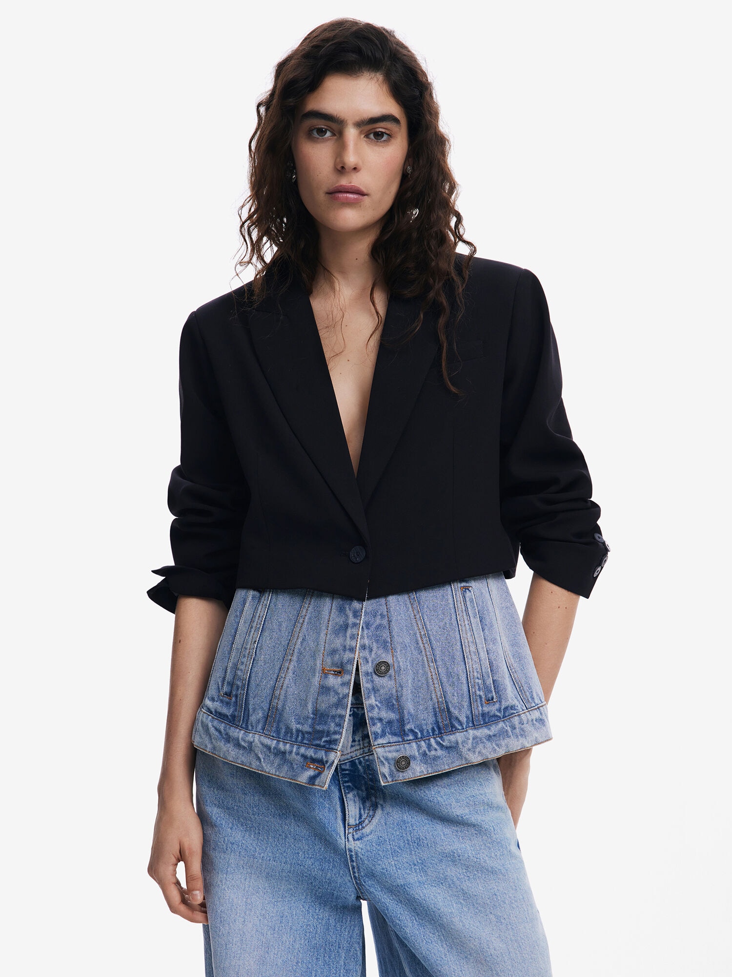 Thumbnail - Blazer