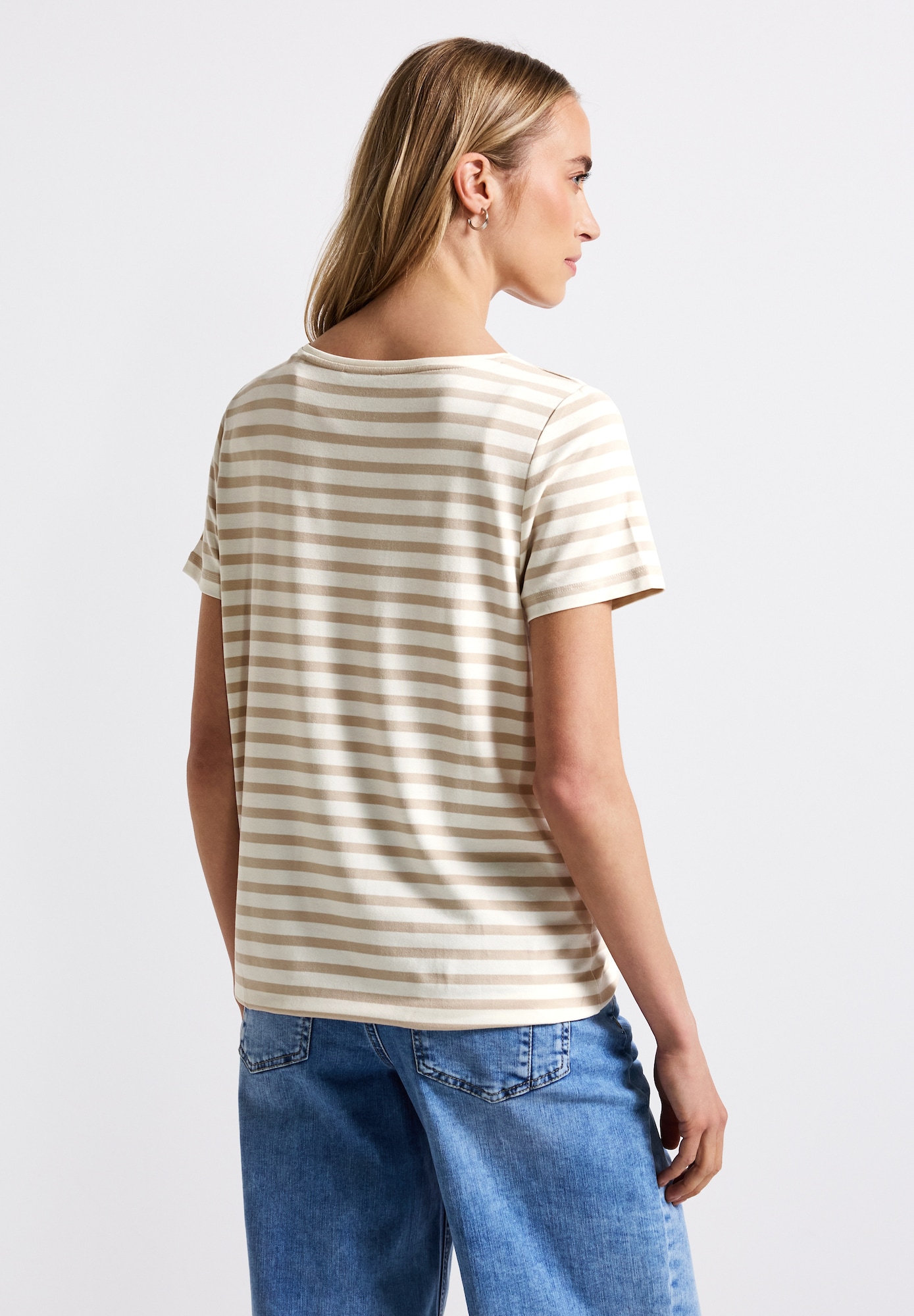 Thumbnail - Shirt