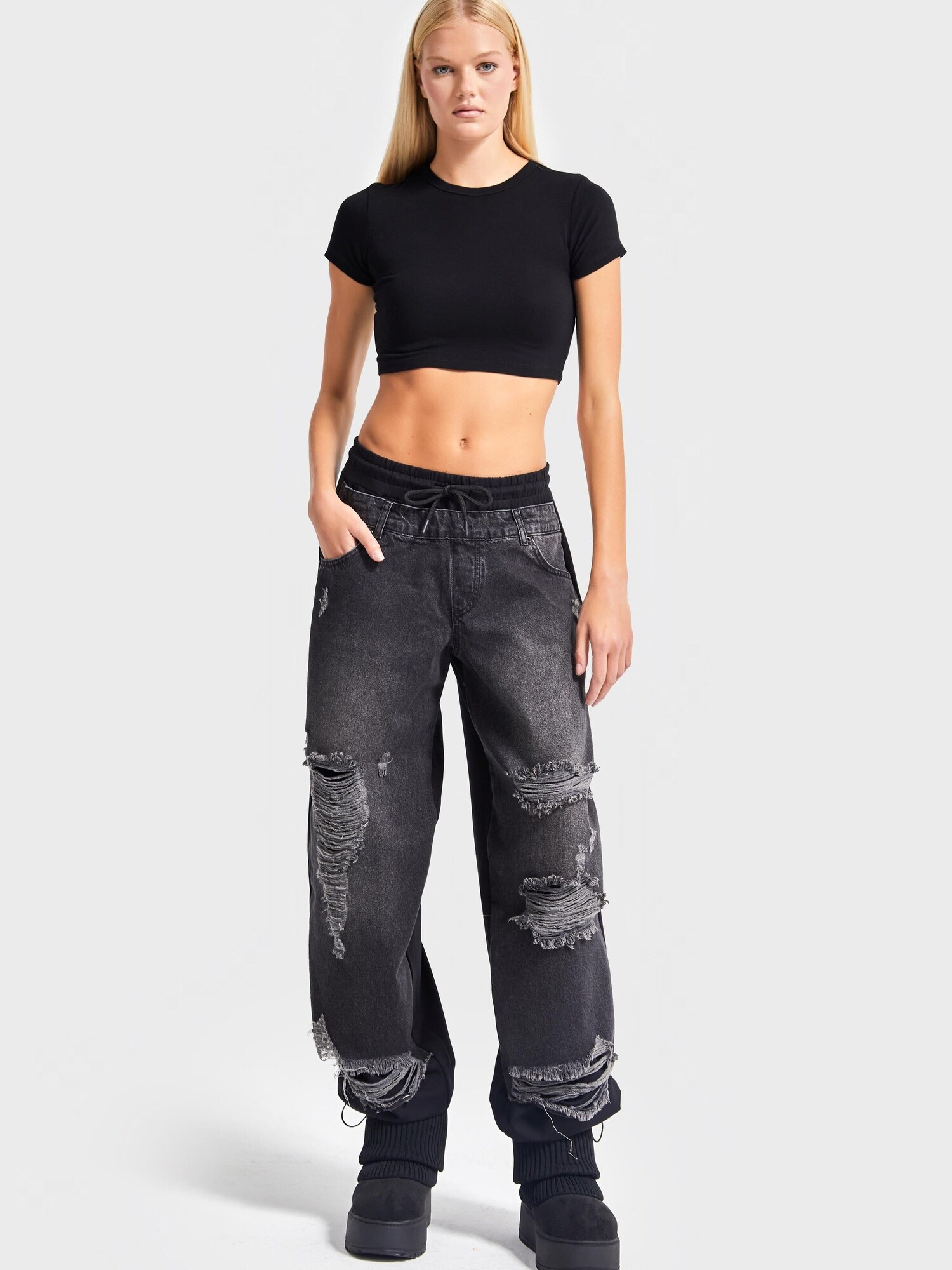It's Basic Its Basic Jeans Skater Mid Rise Jeans (Lenght 30)