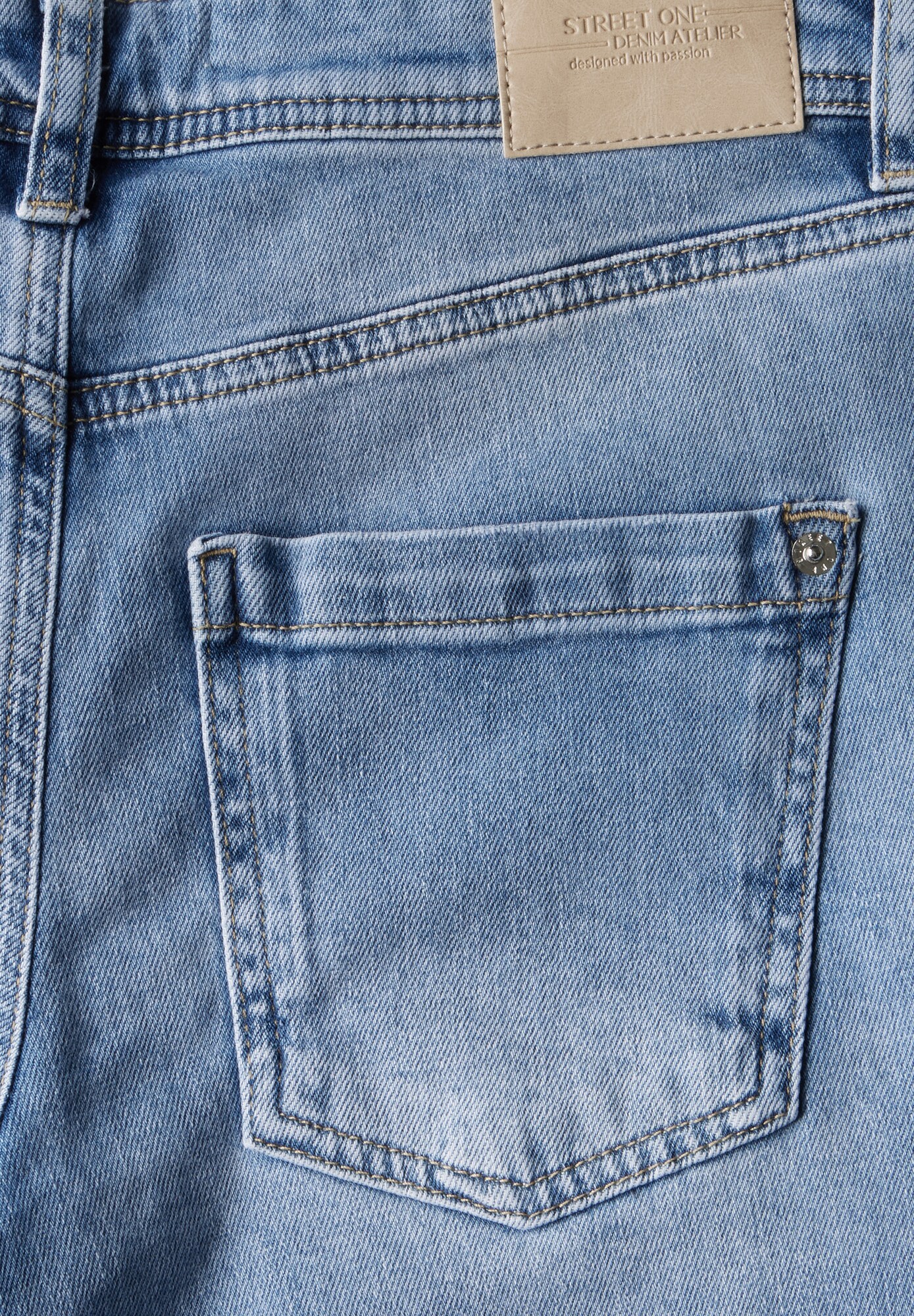 Thumbnail - Jeans