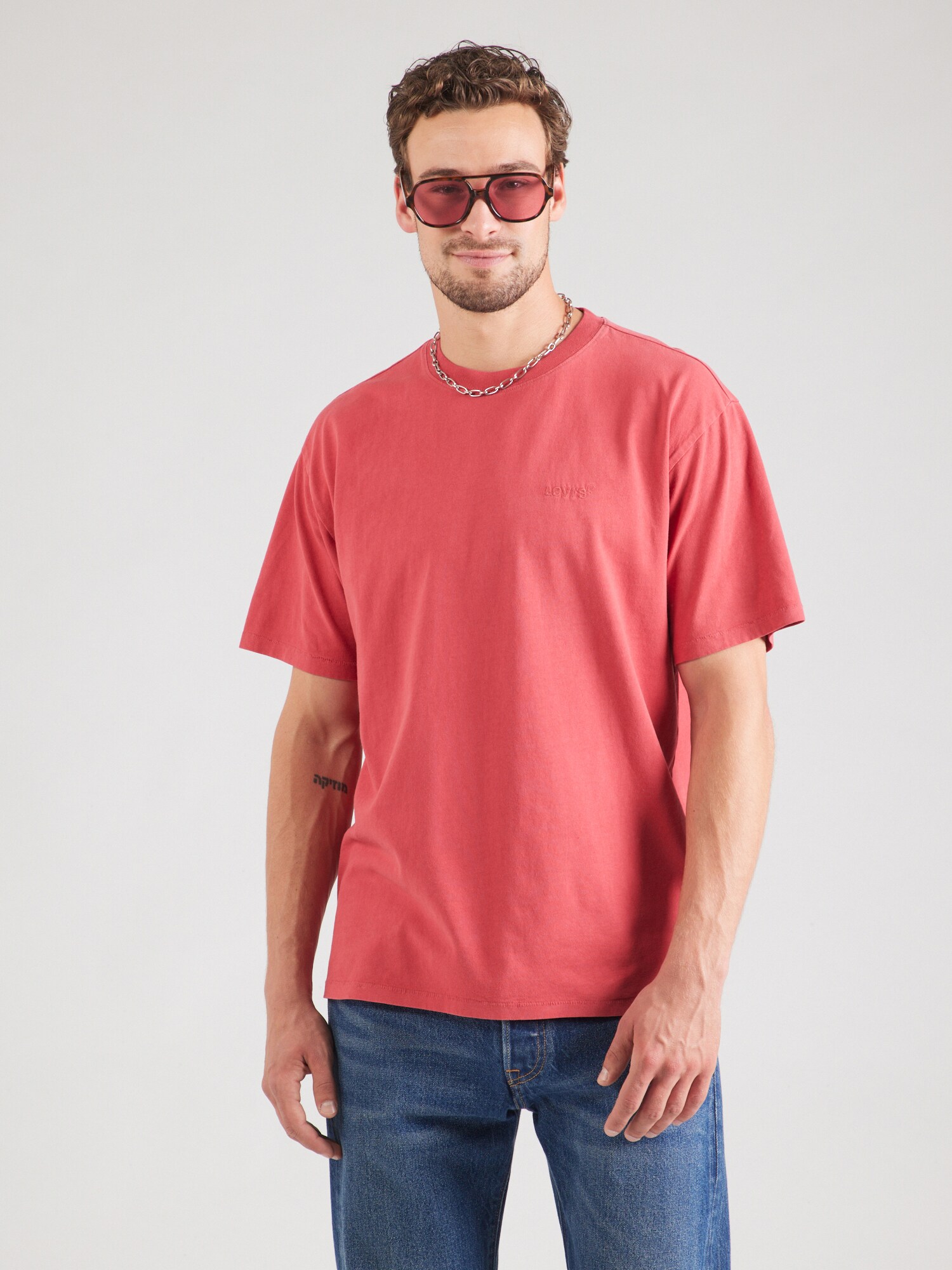LEVI'S ® Póló 'RED TAB'  dinnye termék 2. képe