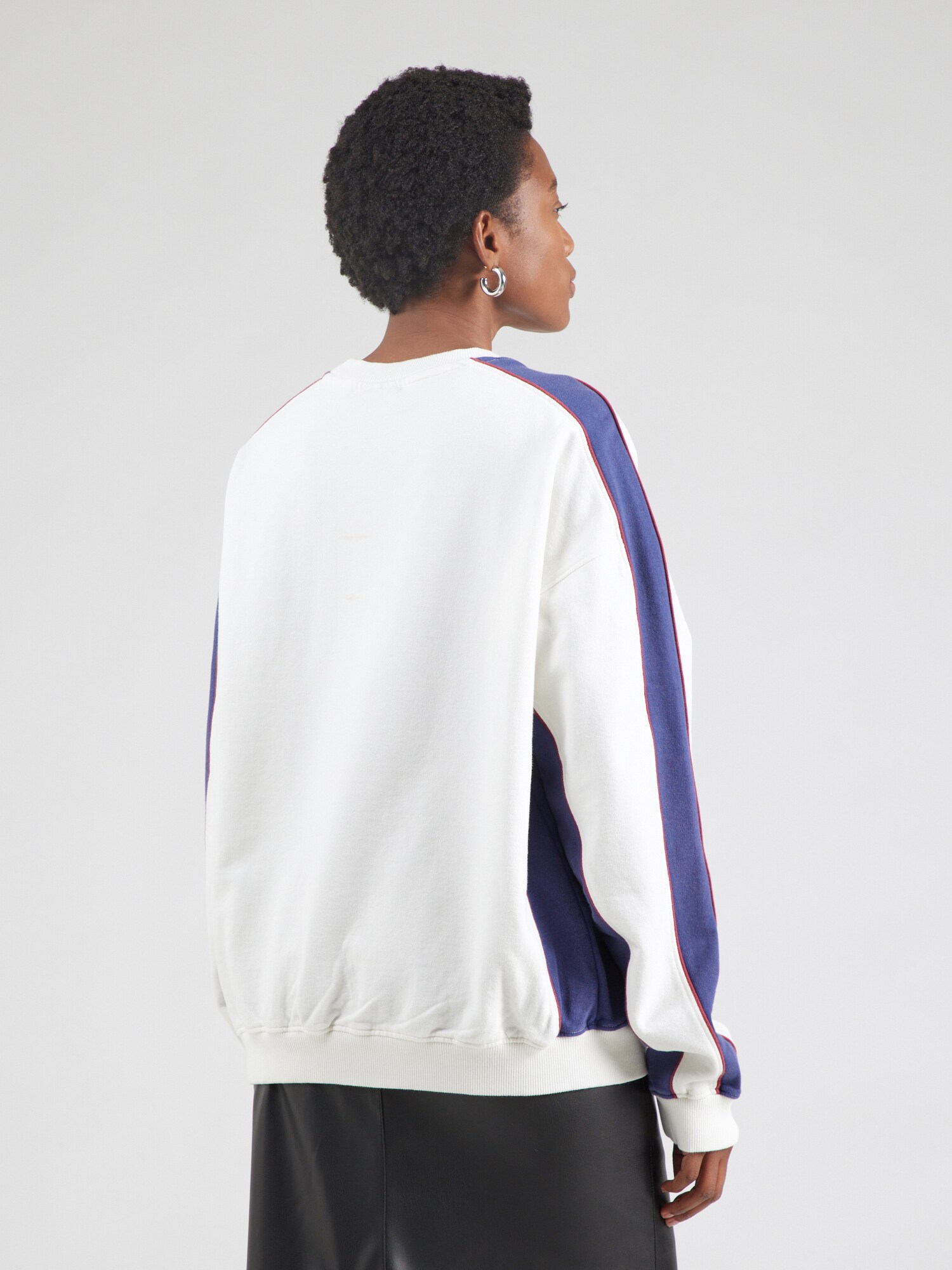Thumbnail - Sweatshirt