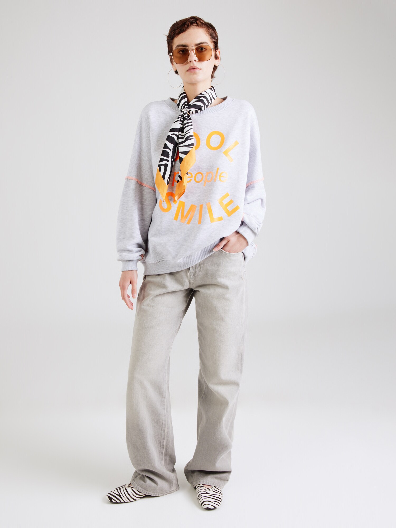 Thumbnail - miss goodlife Sweatshirt Cool People Smile