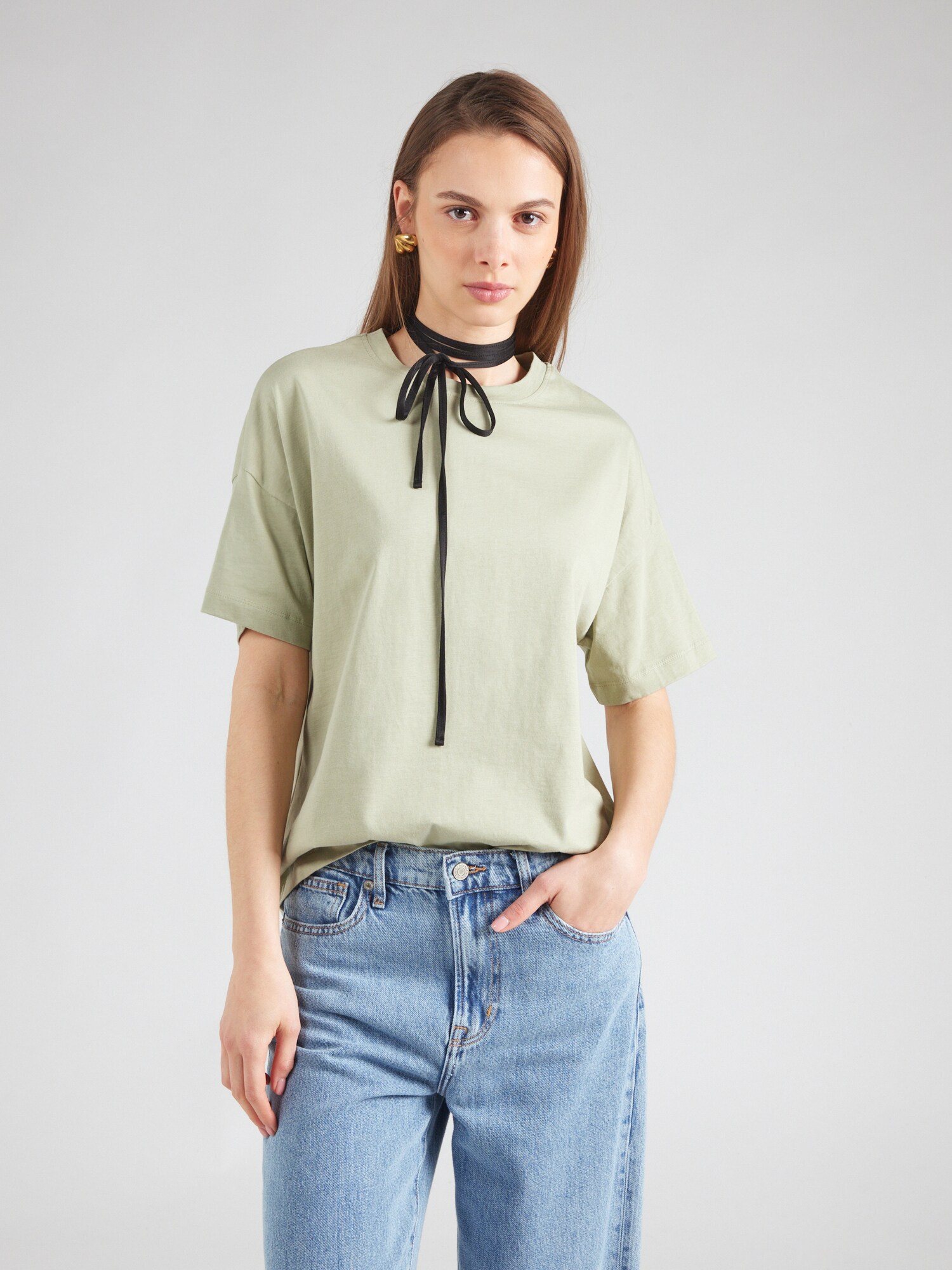 Thumbnail - T-Shirt