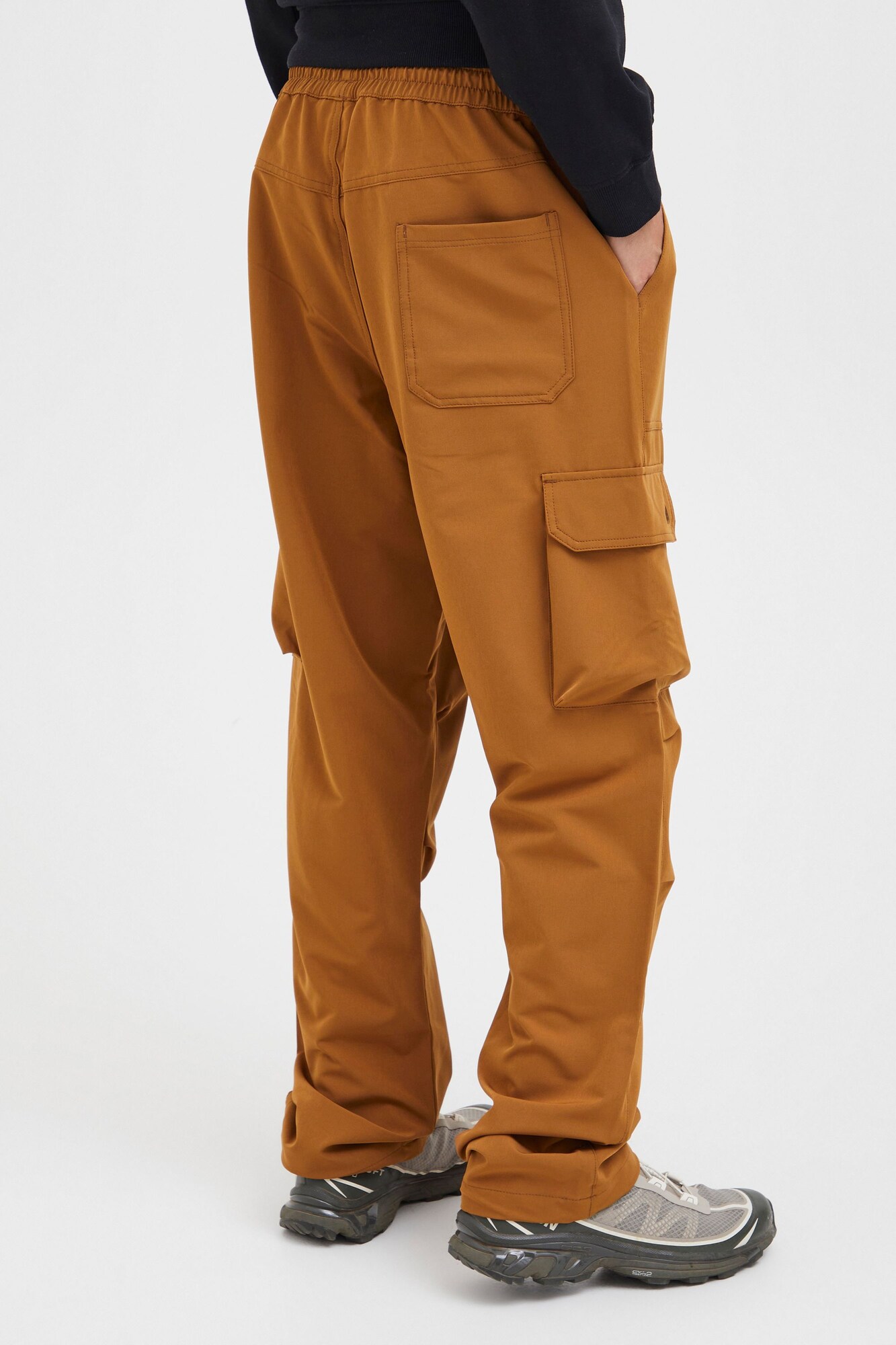 Thumbnail - North Bend Outdoorhose Ruben