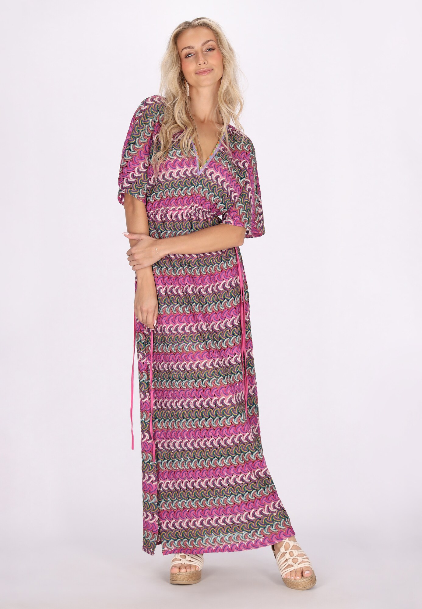 Thumbnail - IZIA Kleid