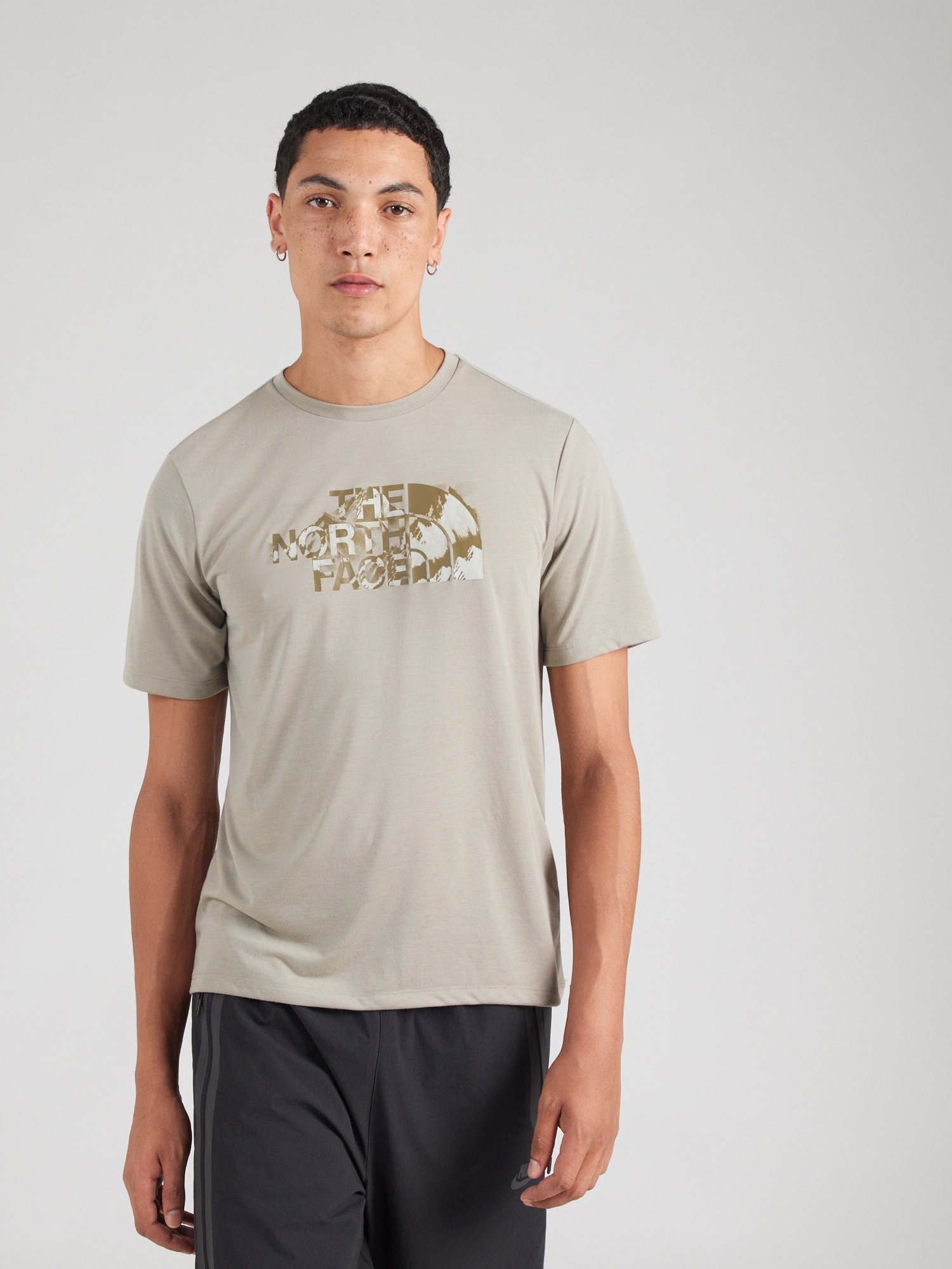THE NORTH FACE Camiseta funcional 'FOUNDATION'  piedra / gris claro / oliva – imagen 4