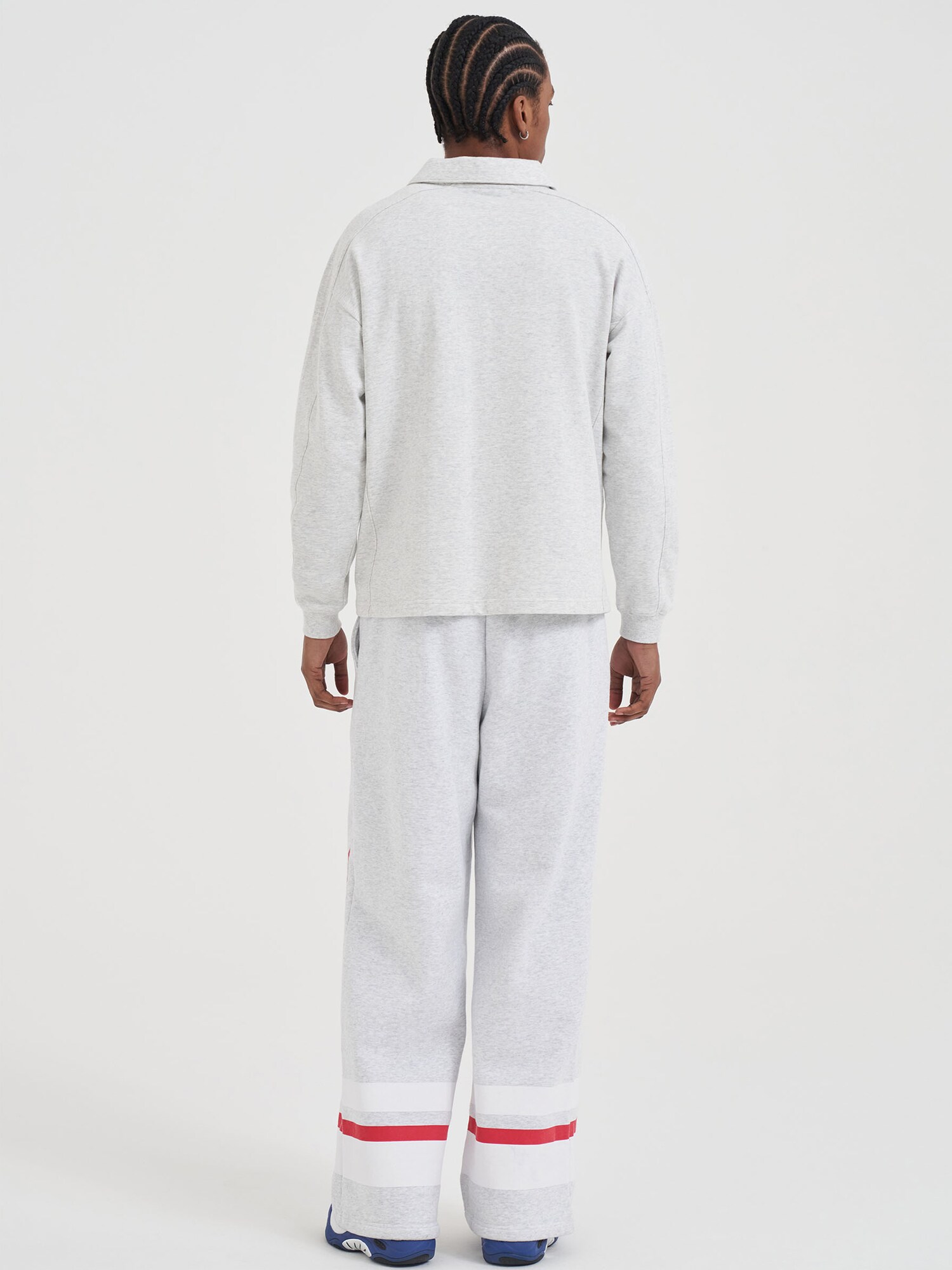 AND1 Sudadera gris basalto / rojo / negro / blanco – imagen 3
