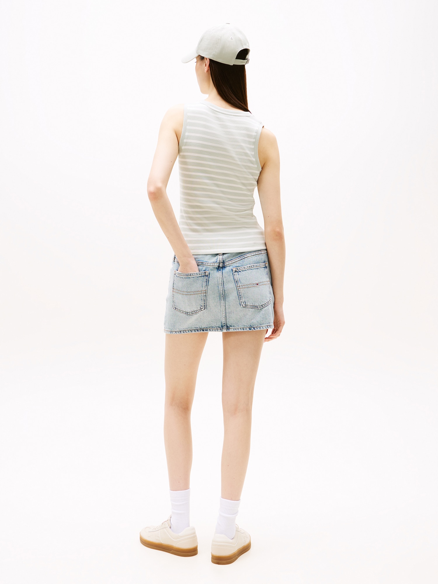 Thumbnail - Tommy Jeans Top ESSENTIAL