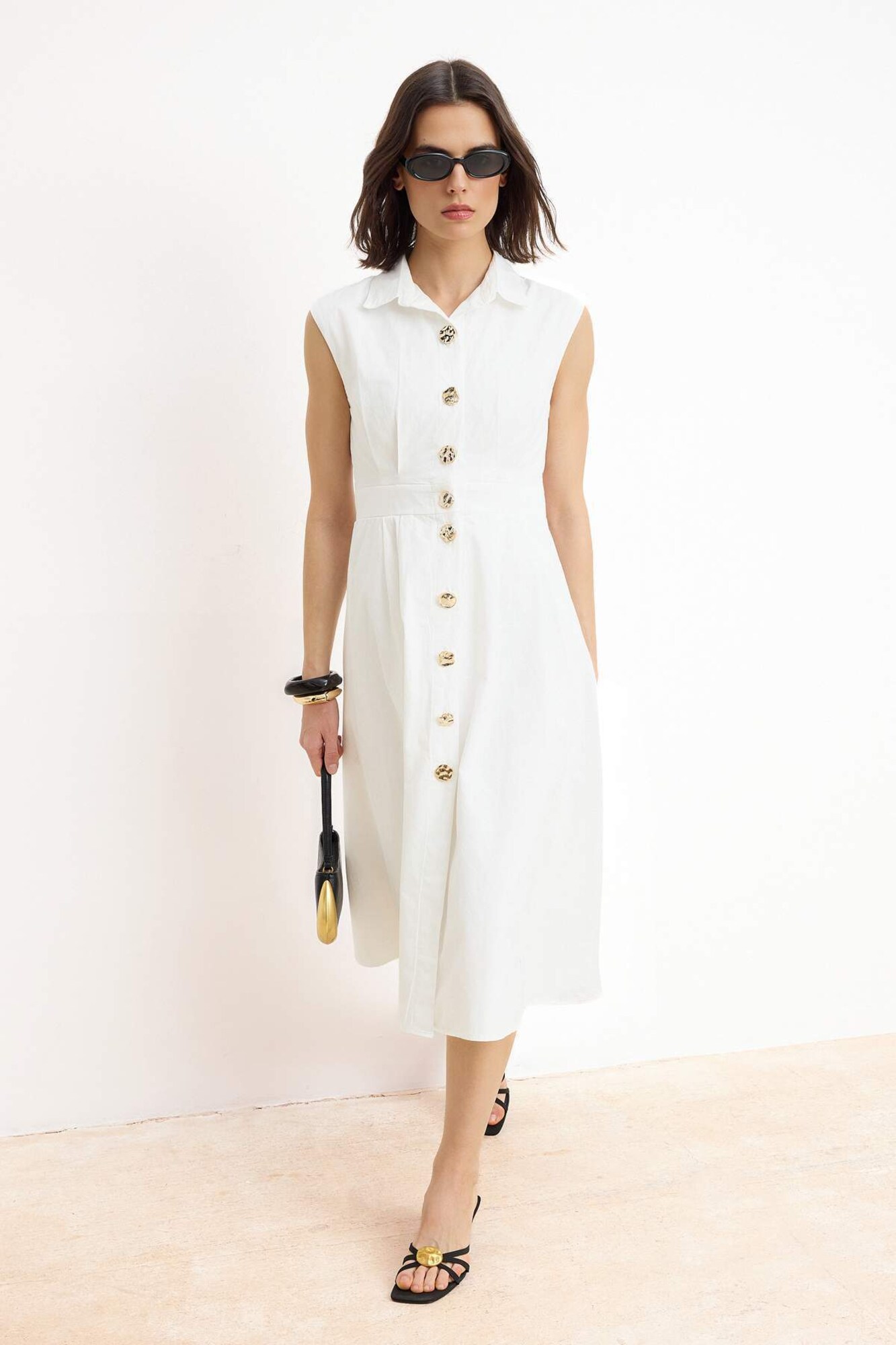 Trendyol Rochie alb