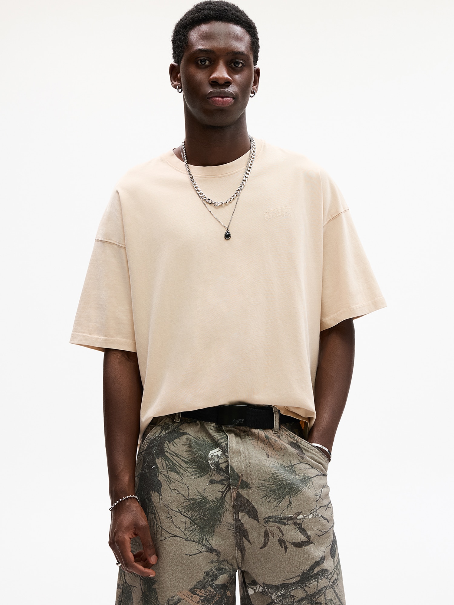 Pull&Bear Póló 'STWD' homok termék 2. képe