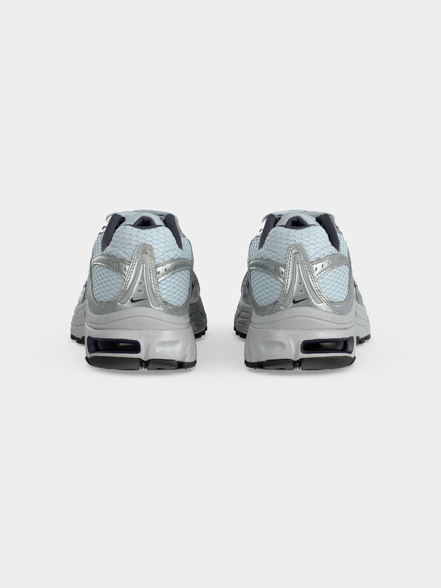 Nike Sportswear Zapatillas deportivas bajas 'Air Max Moto 2K'  azul claro / negro / plata – imagen 4