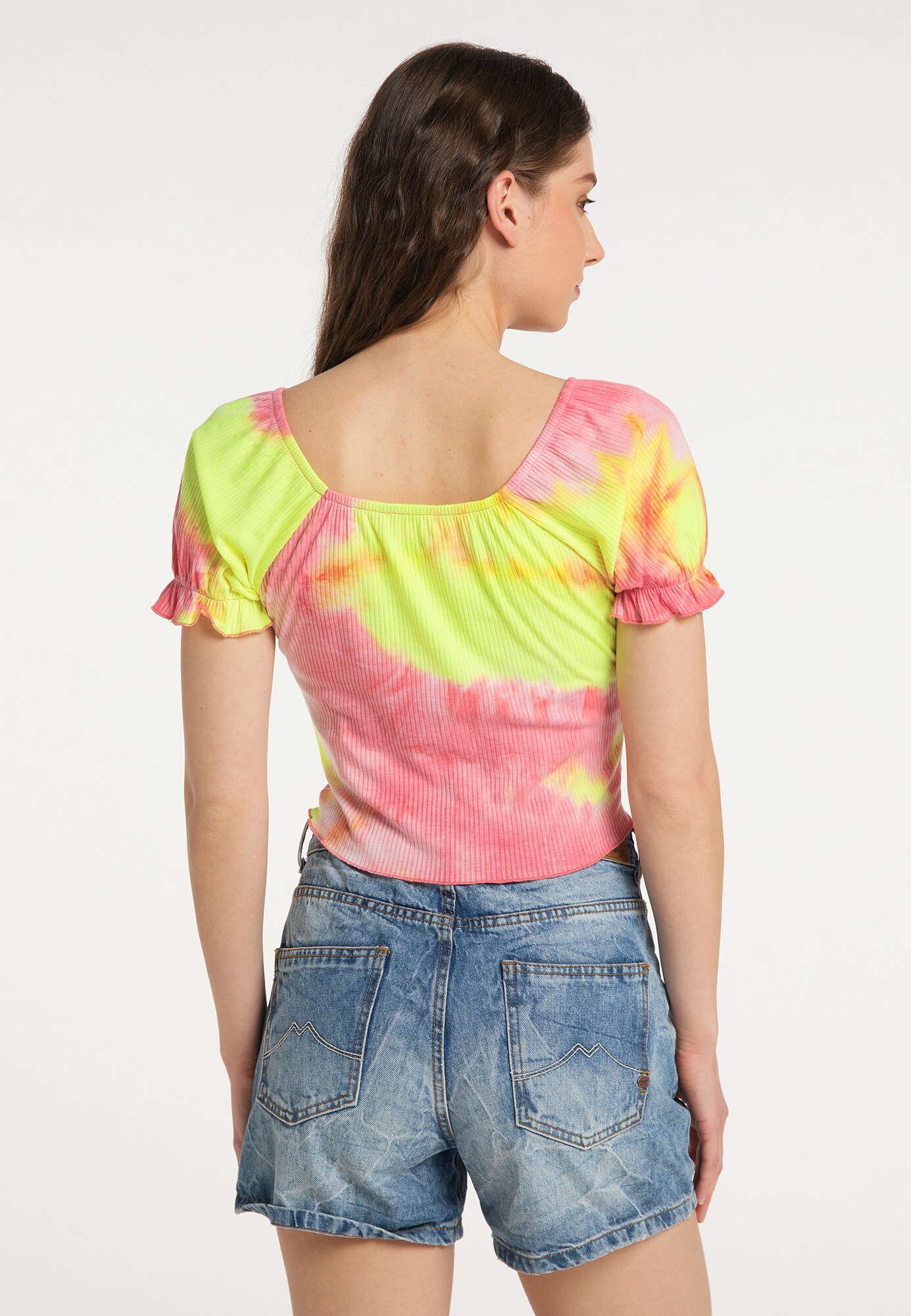 Thumbnail - T-Shirt