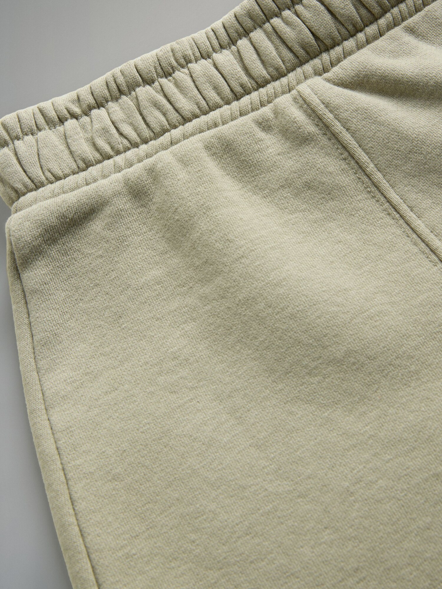 Thumbnail - The Set Shorts