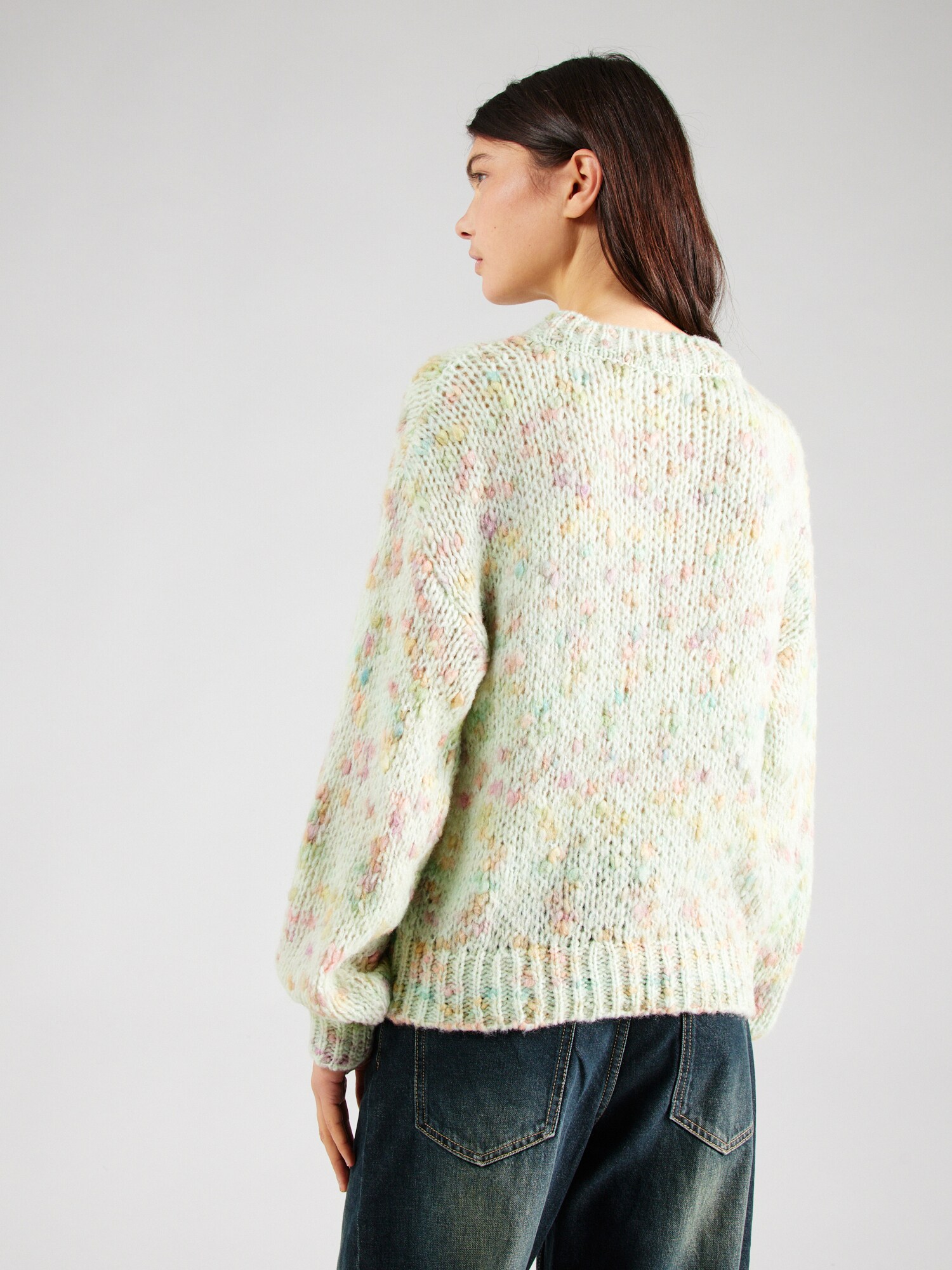 Thumbnail - Pullover
