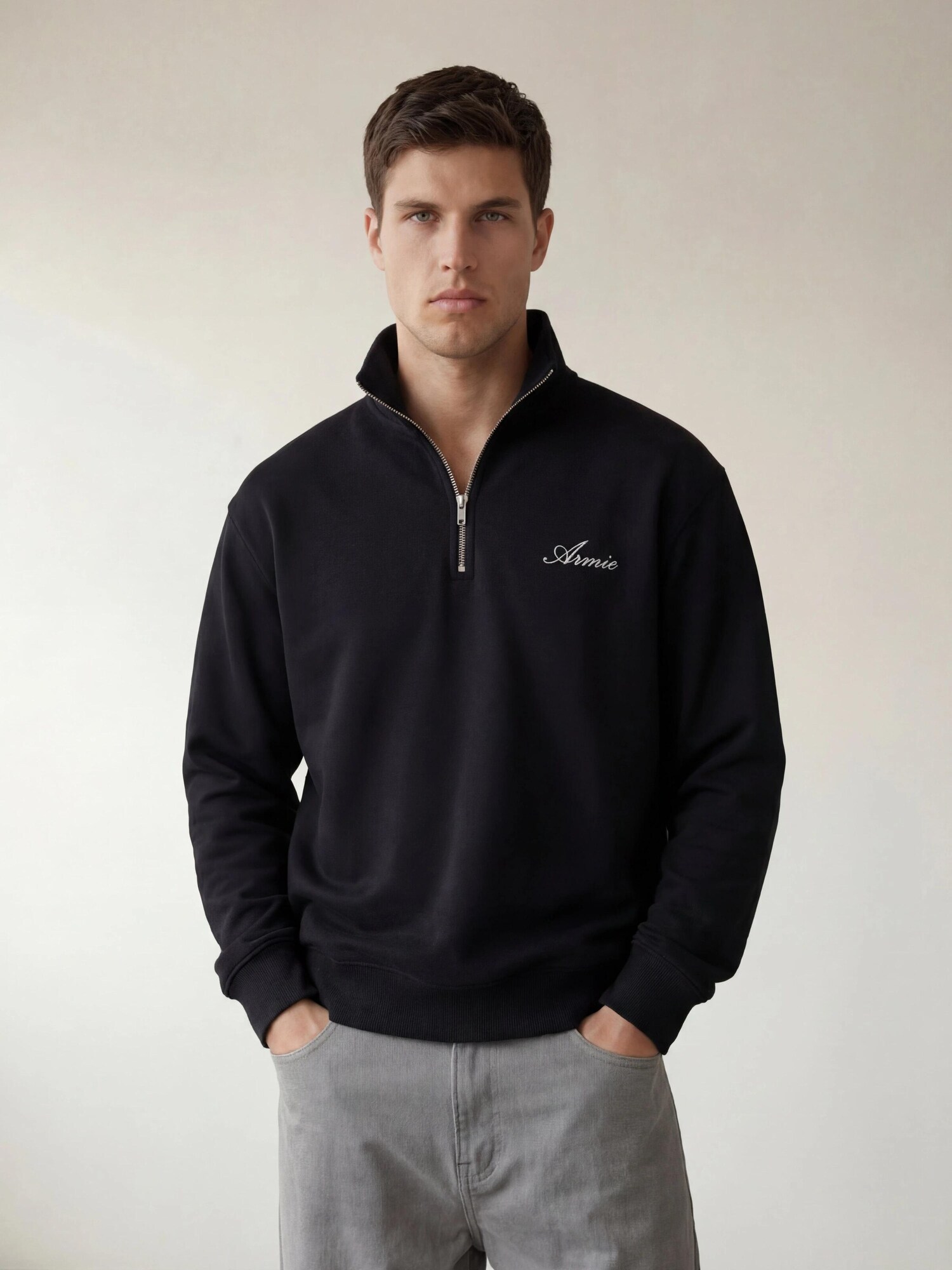 ARMIE Sweater majica 'The Charlie Half-Zip Sweatshirt' crna