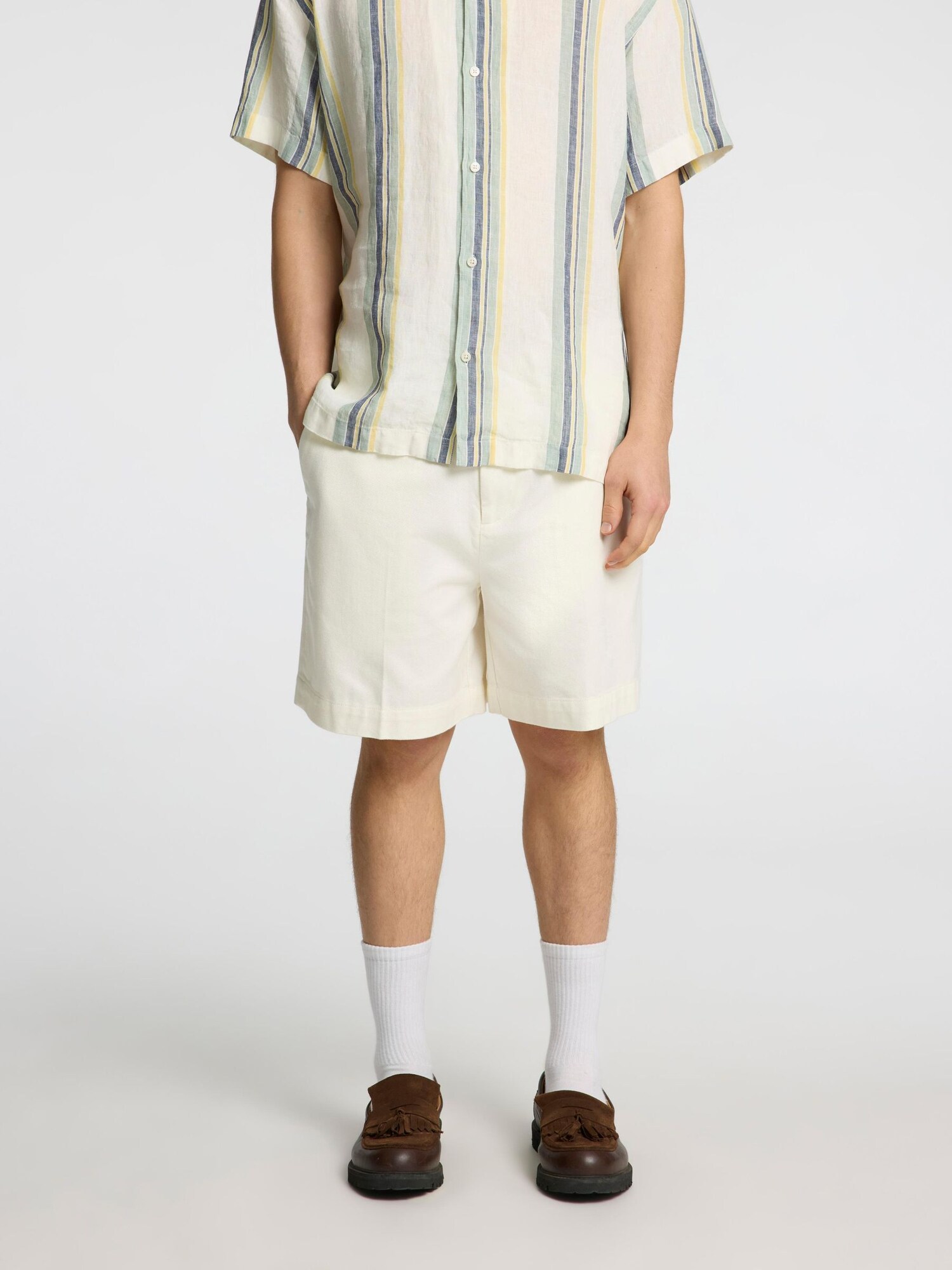 Thumbnail - SELECTED Shorts