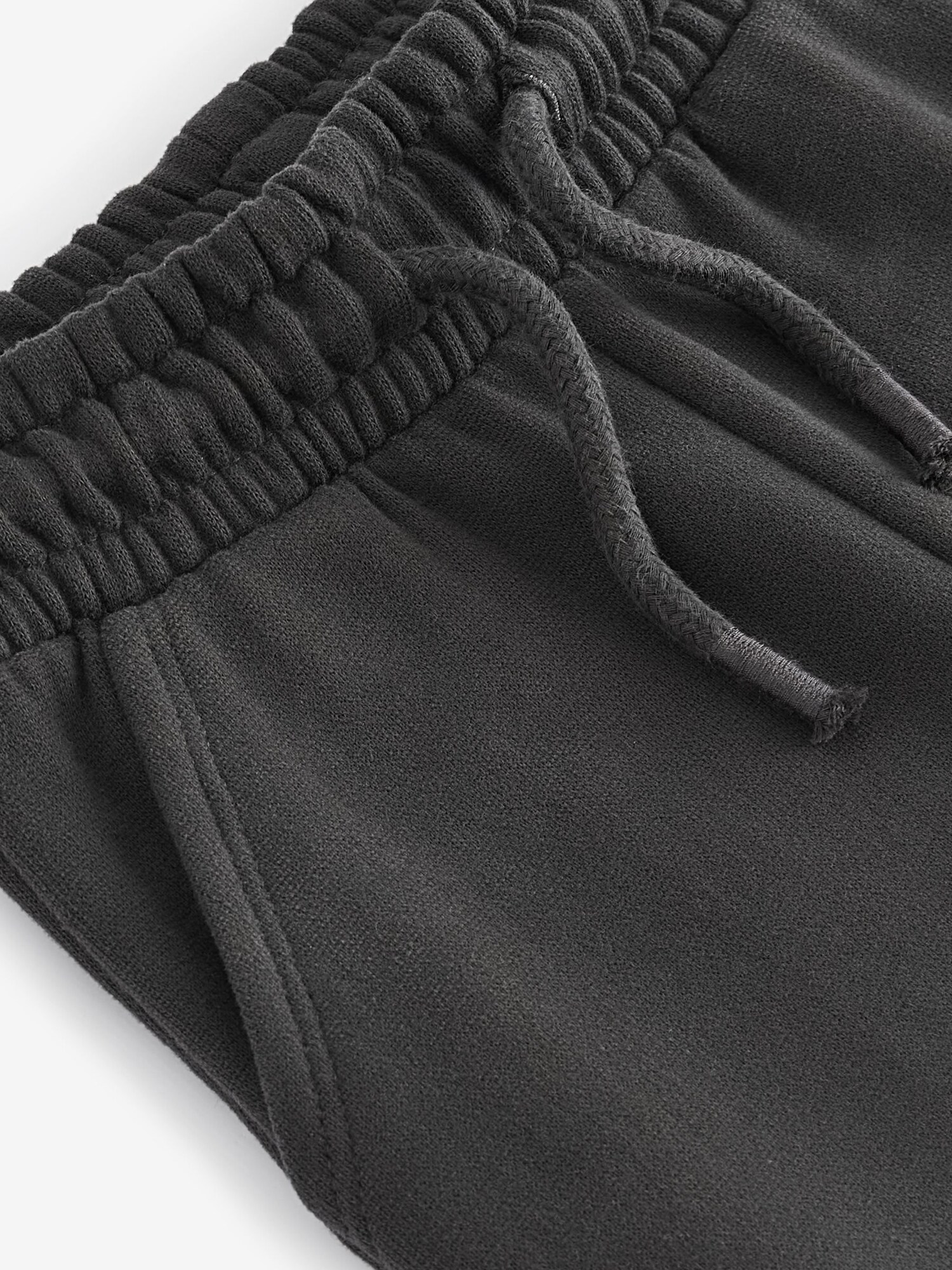 Thumbnail - Hose