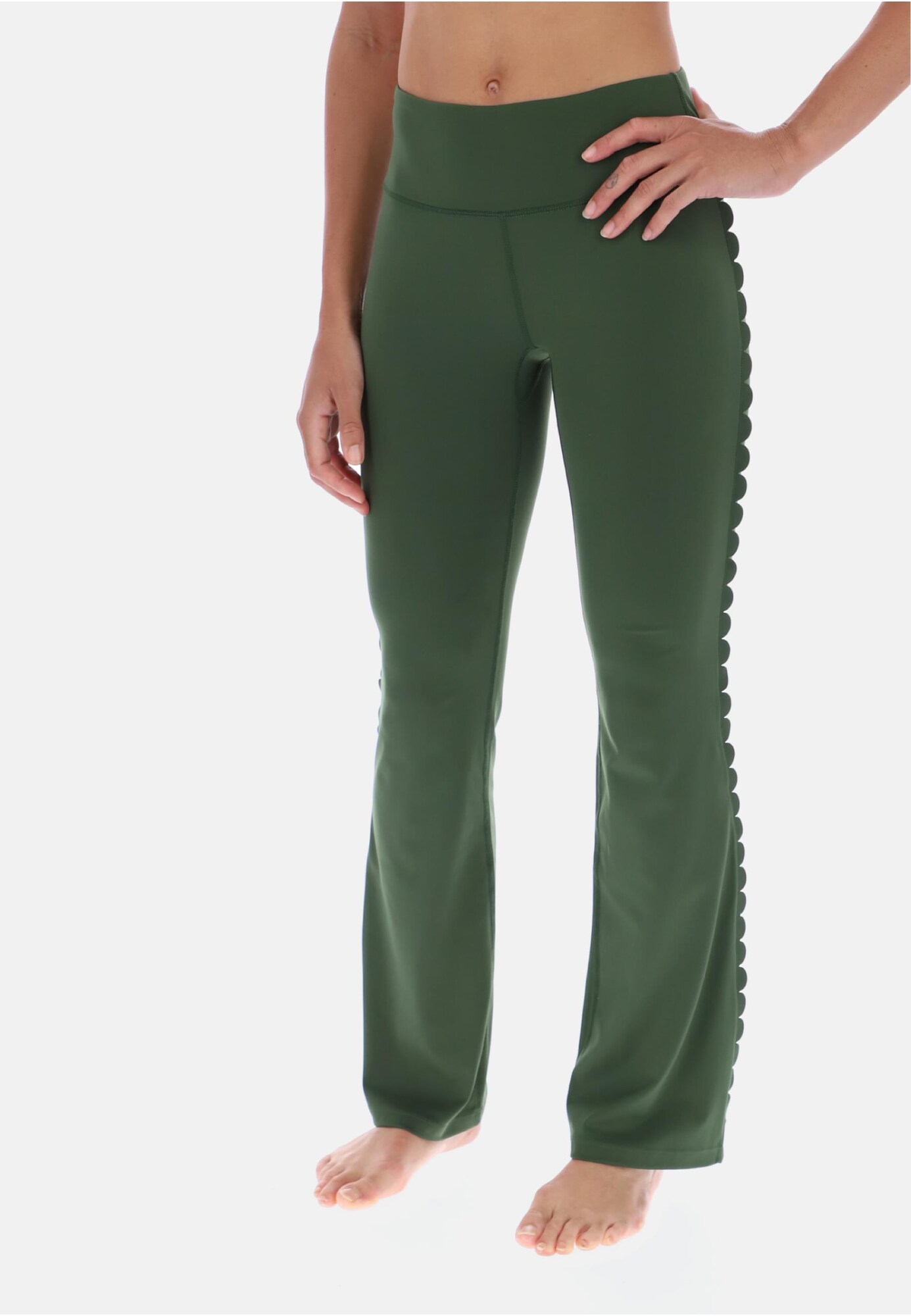 Ted Baker Pantalón deportivo oliva – imagen 3