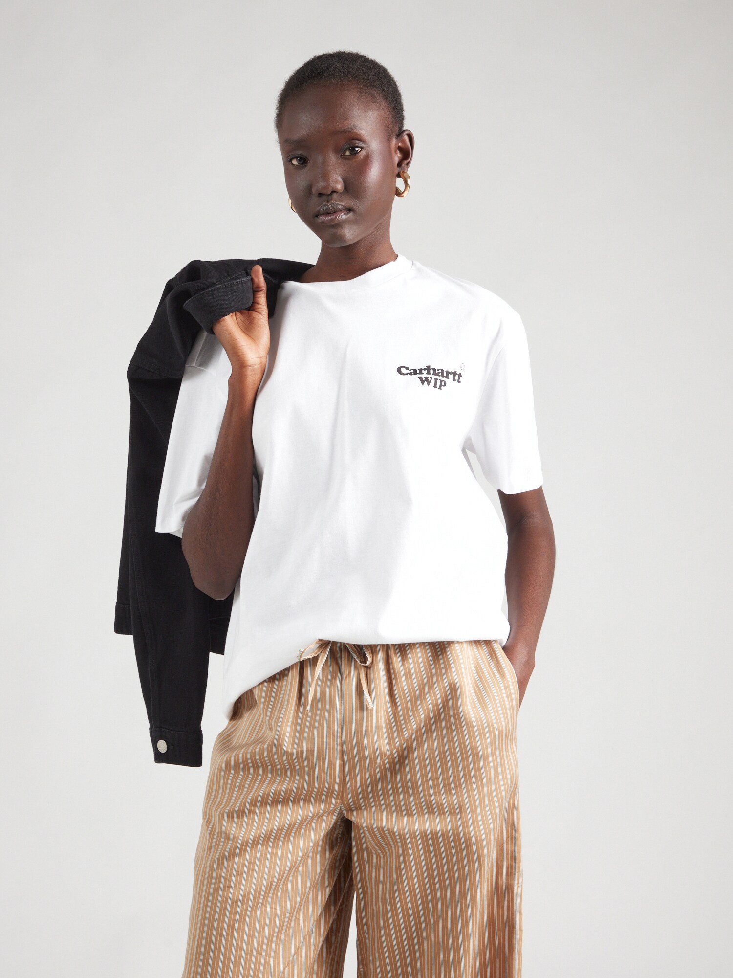 Thumbnail - T-Shirt 'Button'