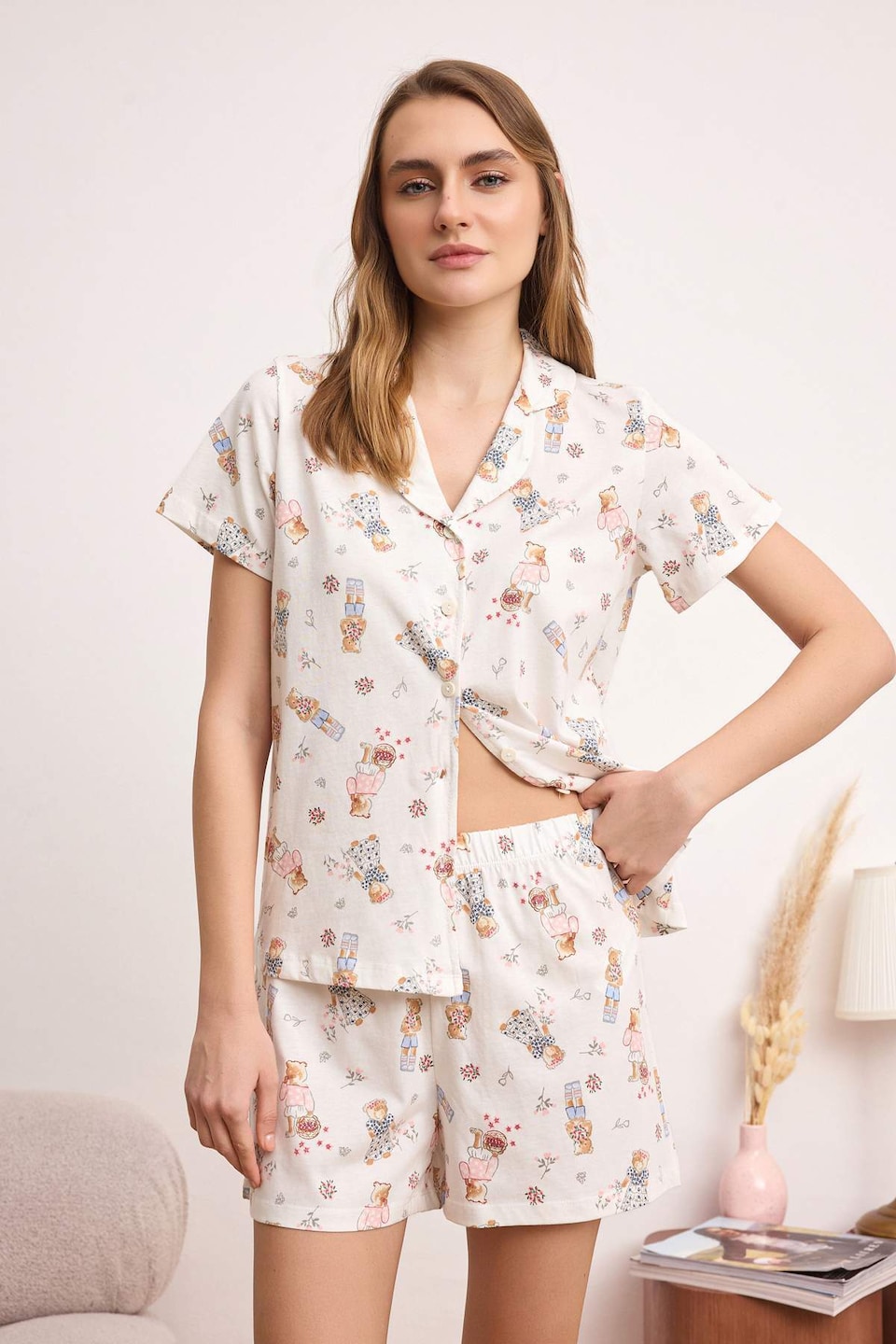 Kort pyjamas ljusblå / ljusbrun / rosa