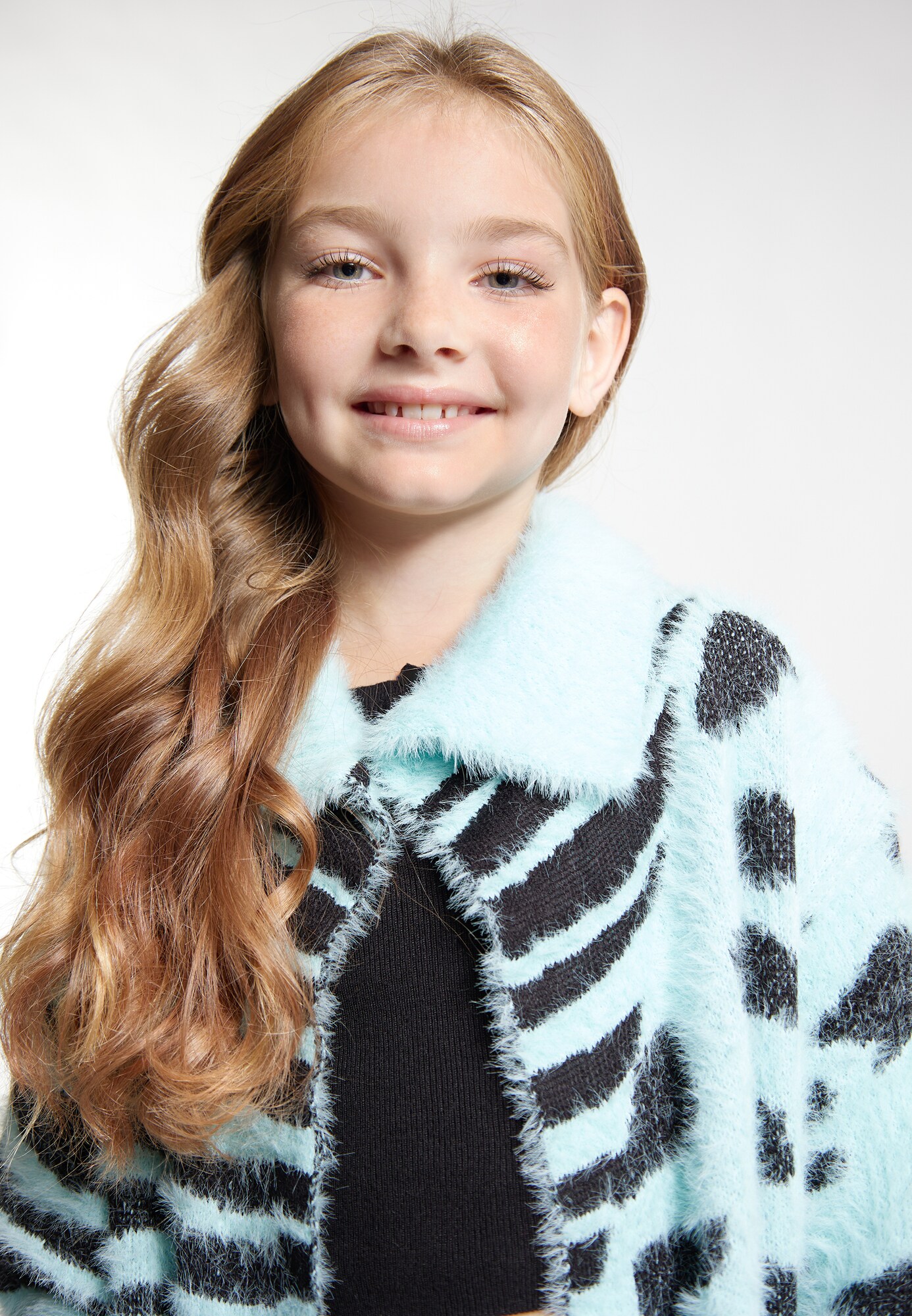 Thumbnail - myMo KIDS Strickjacke Mimo