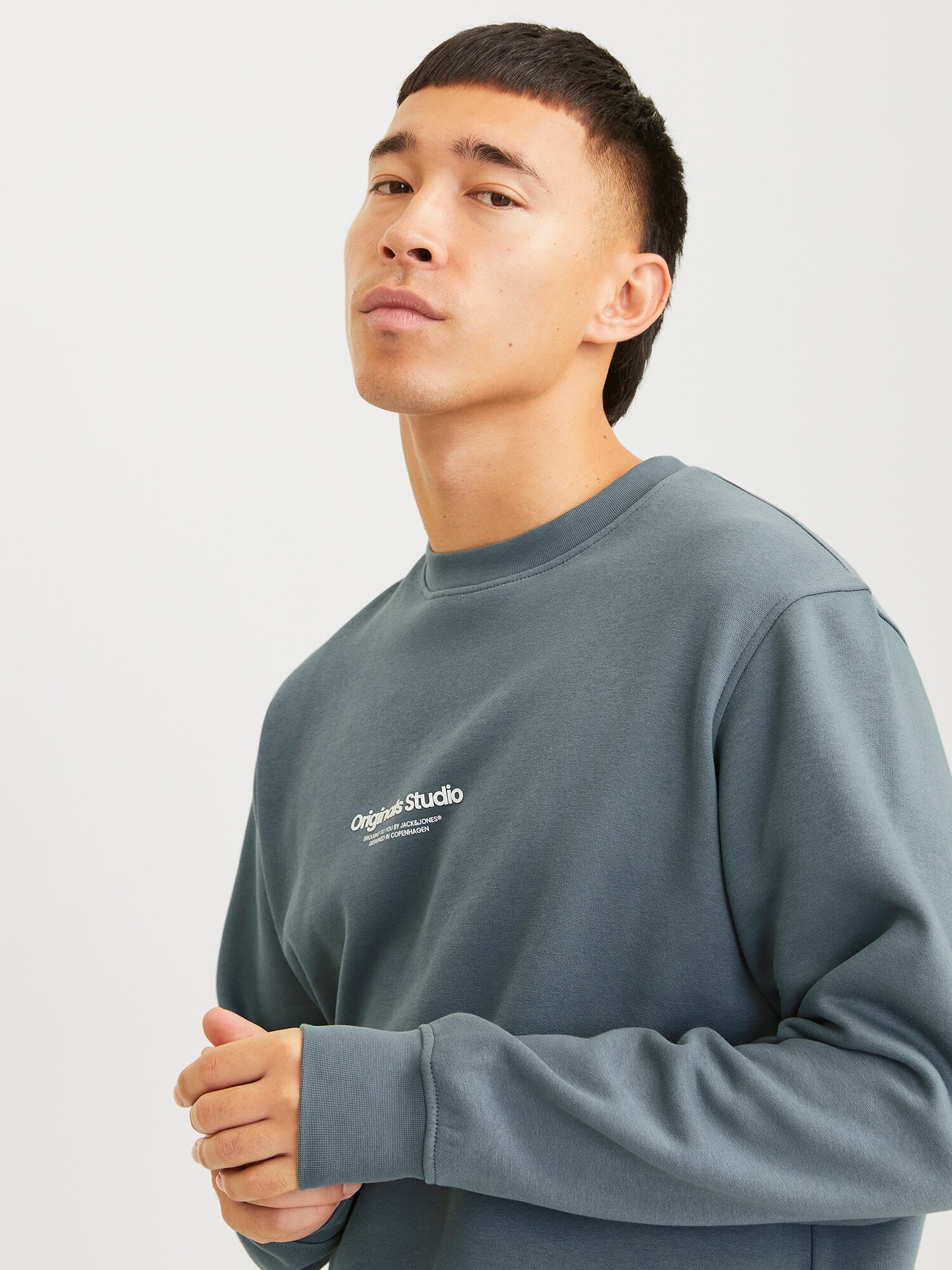 JACK & JONES Mikina 'JWHVESTERBRO' modrosivá / biela (obrázok 5)