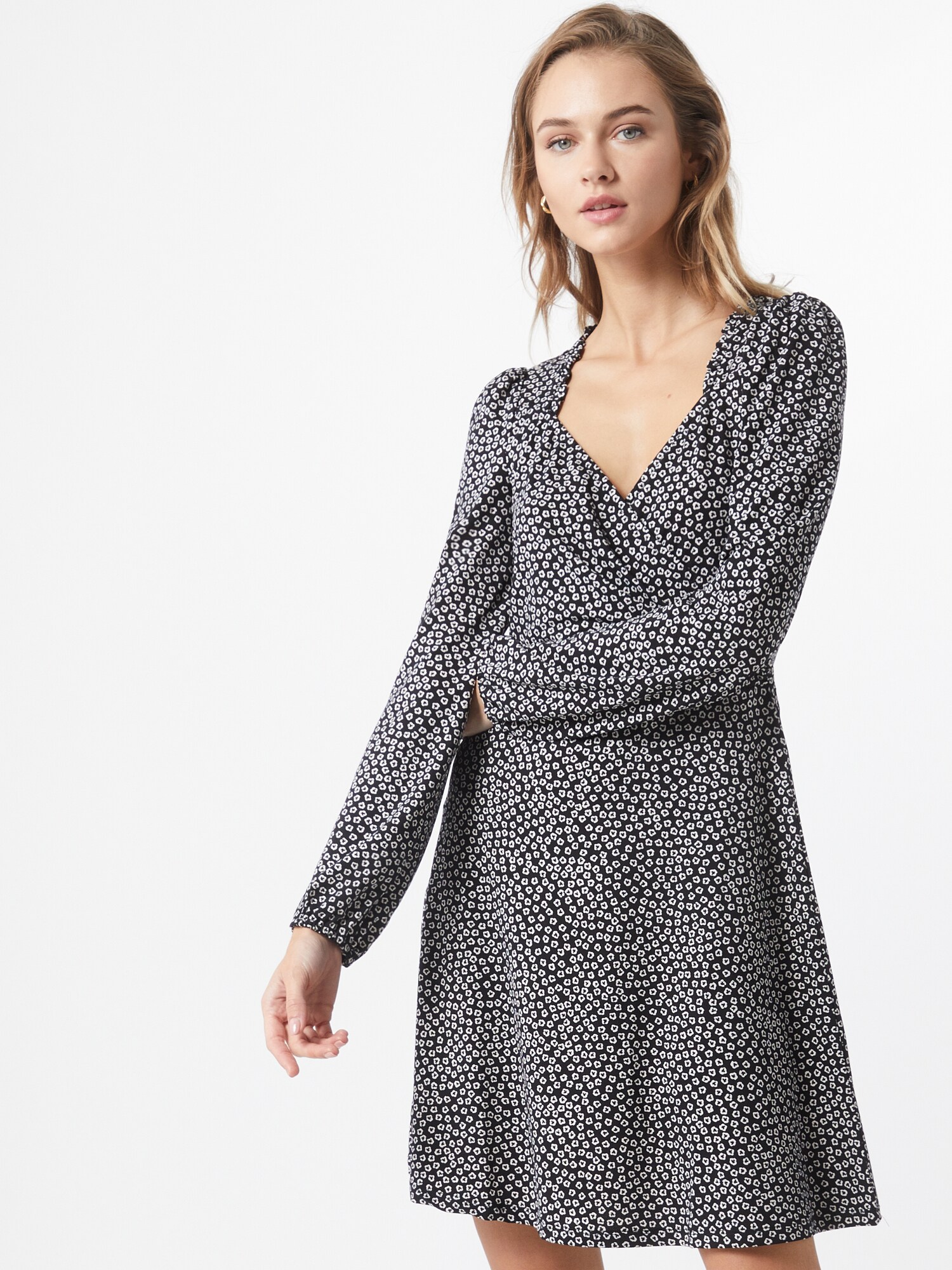 VERO MODA Ruha 'Niume'  fekete / fehér termék 2. képe