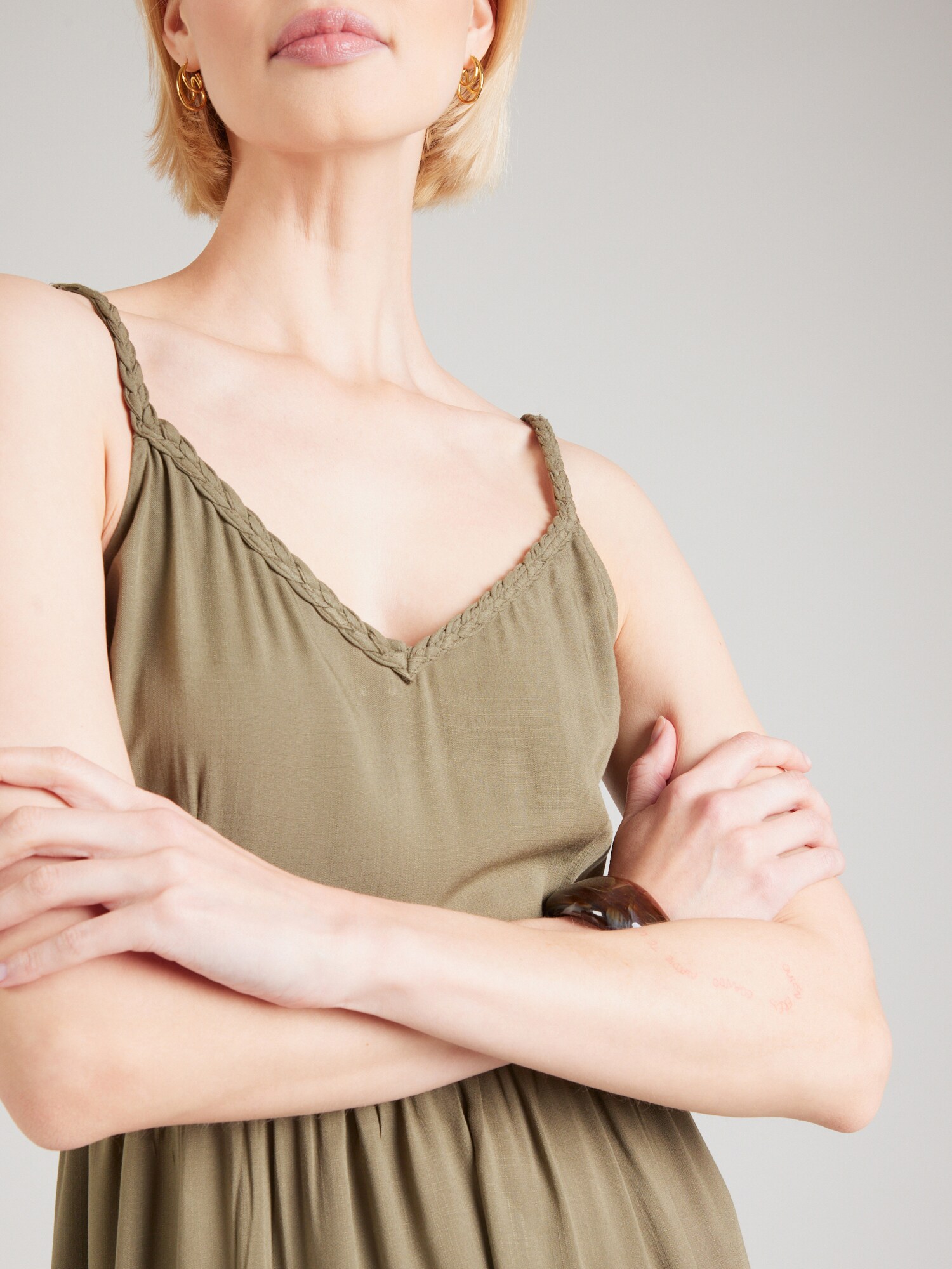 VERO MODA Šaty 'VMBIA BETTY' olivová (obrázok 5)